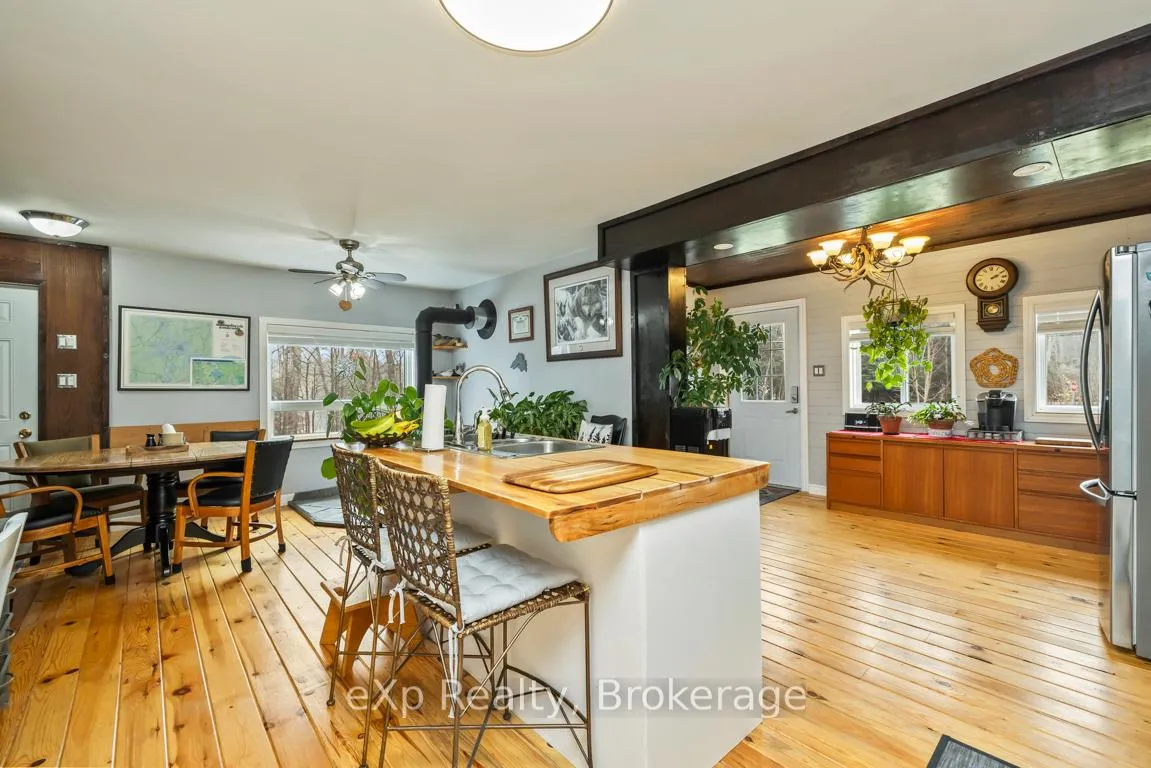 Photo 5 of 20 Sunnyshore Park Drive, McKellar — HOMEH