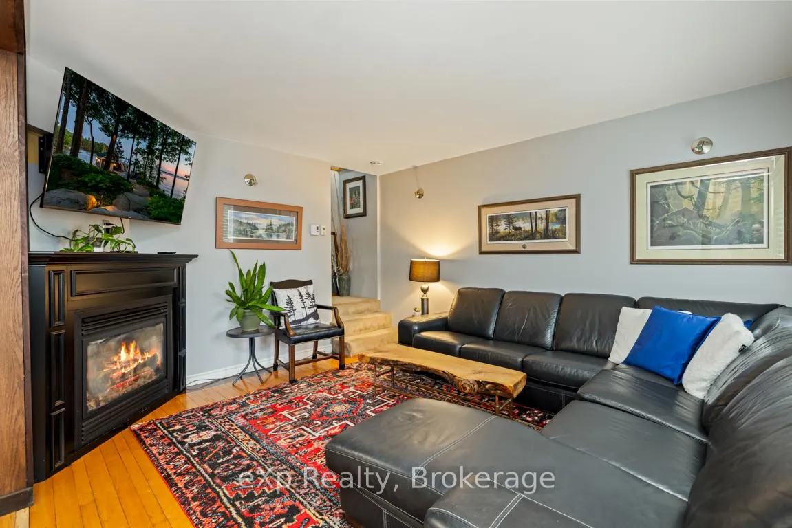 Photo 9 of 20 Sunnyshore Park Drive, McKellar — HOMEH
