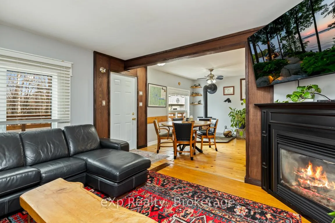 Photo 10 of 20 Sunnyshore Park Drive, McKellar — HOMEH