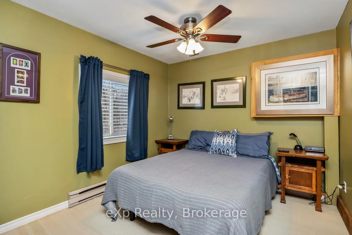 Photo 14 of 20 Sunnyshore Park Drive, McKellar — HOMEH