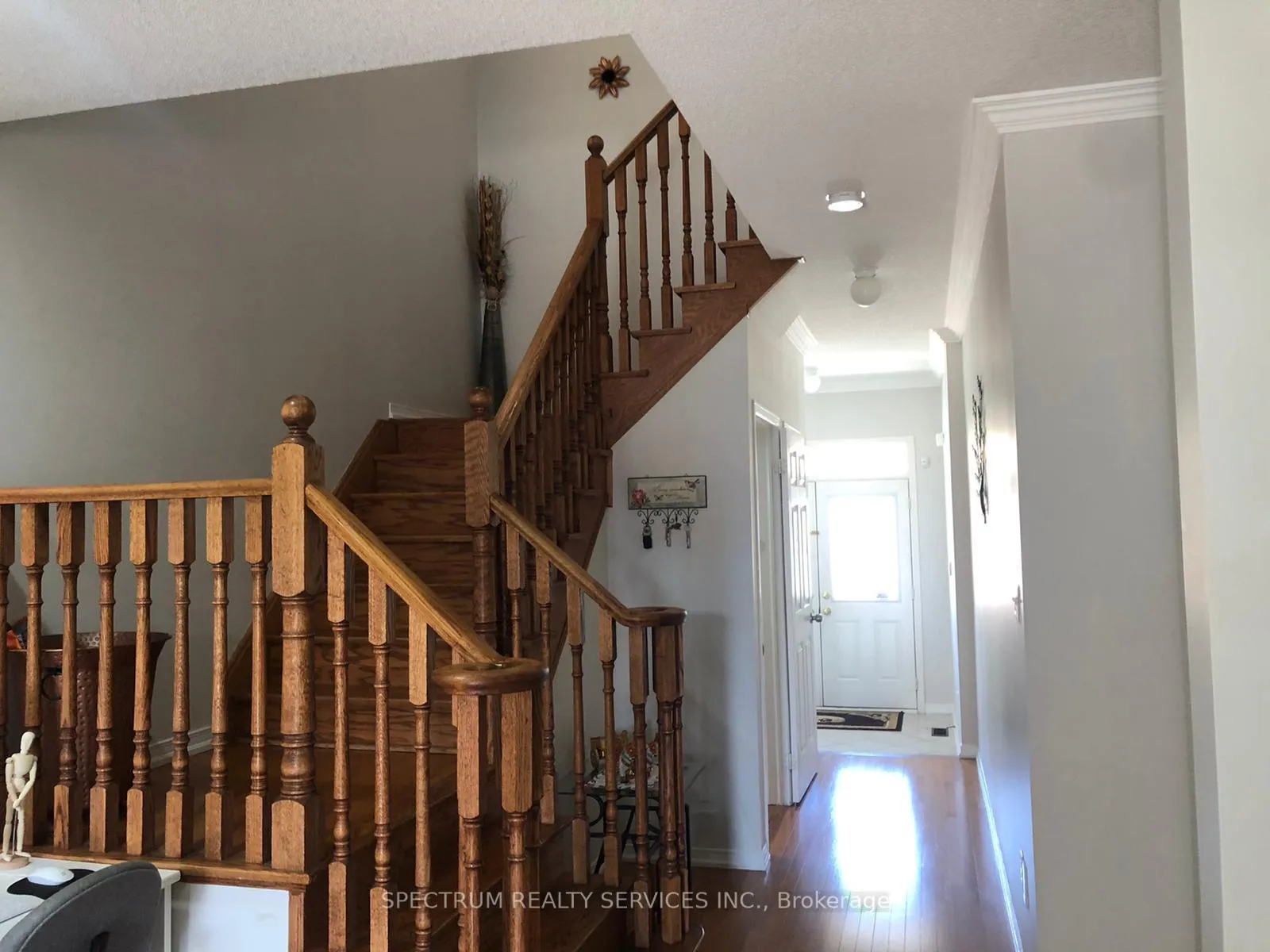 Photo 2 of 90 Templehill Road, Brampton, Sandringham-Wellington — HOMEH