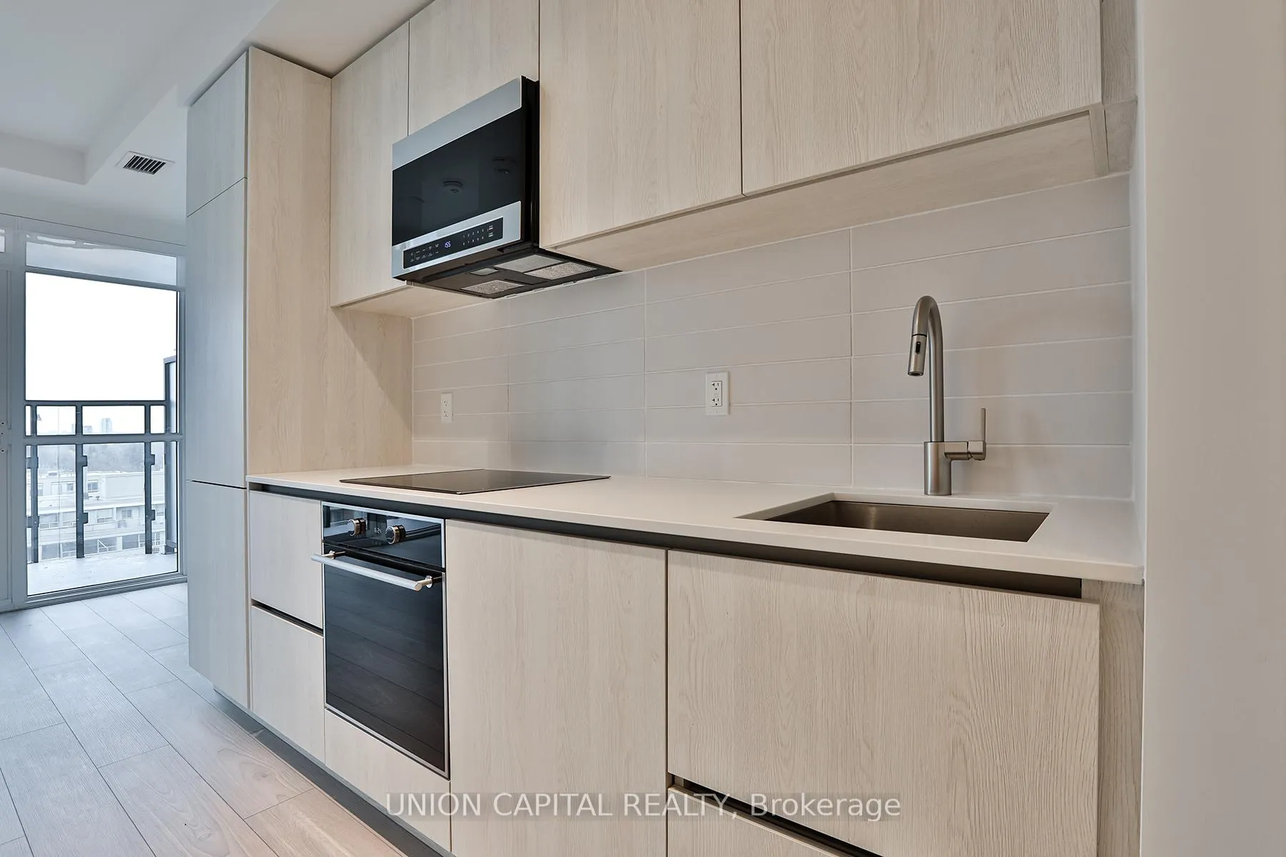 Photo 10 of Unit 712S, 110 Broadway Avenue, Toronto, Mount Pleasant West — HOMEH