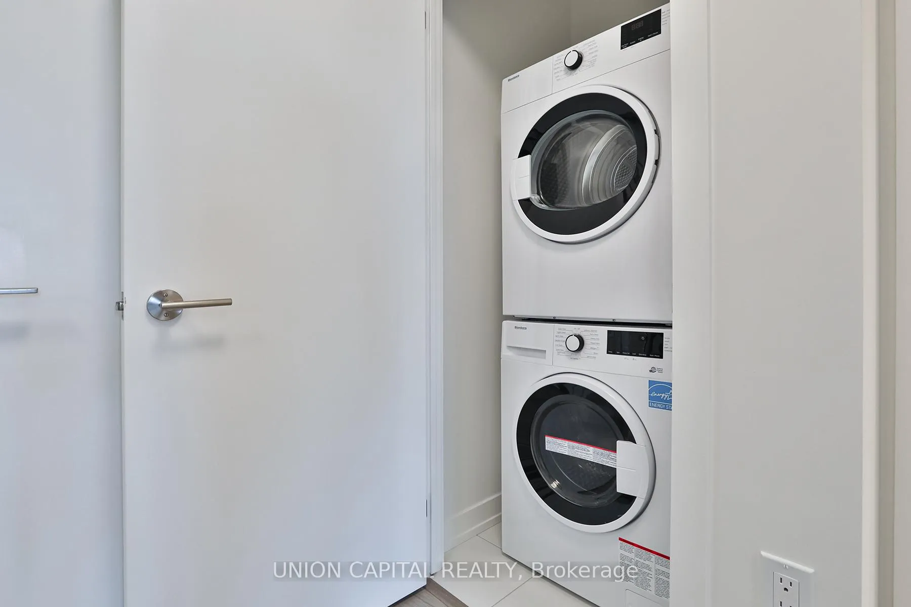 Photo 15 of Unit 712S, 110 Broadway Avenue, Toronto, Mount Pleasant West — HOMEH