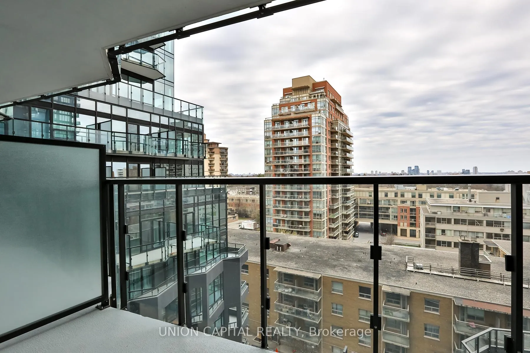 Photo 16 of Unit 712S, 110 Broadway Avenue, Toronto, Mount Pleasant West — HOMEH