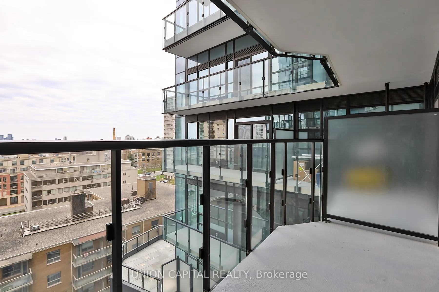 Photo 19 of Unit 712S, 110 Broadway Avenue, Toronto, Mount Pleasant West — HOMEH
