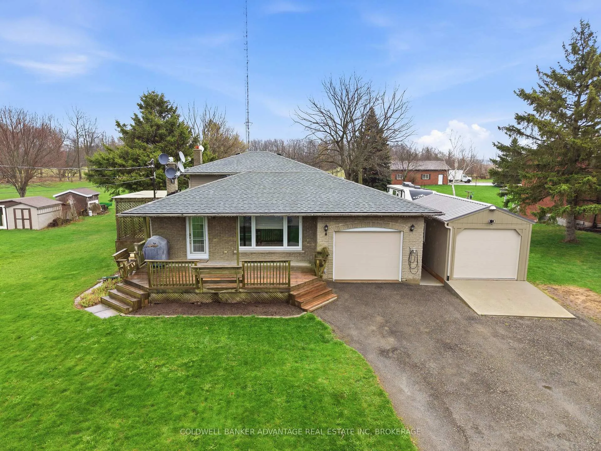 Photo 1 of 2859 Chippawa Road, Port Colborne, Bethel — HOMEH