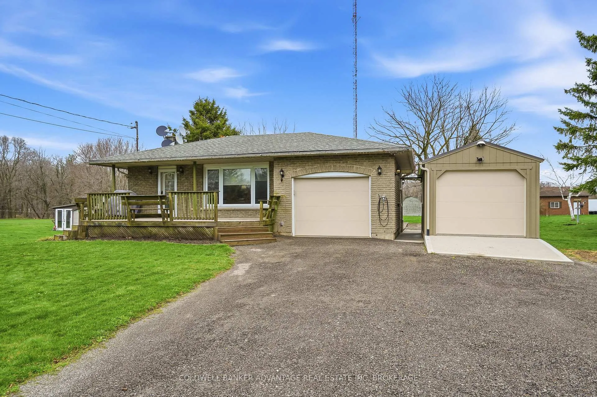 Photo 5 of 2859 Chippawa Road, Port Colborne, Bethel — HOMEH