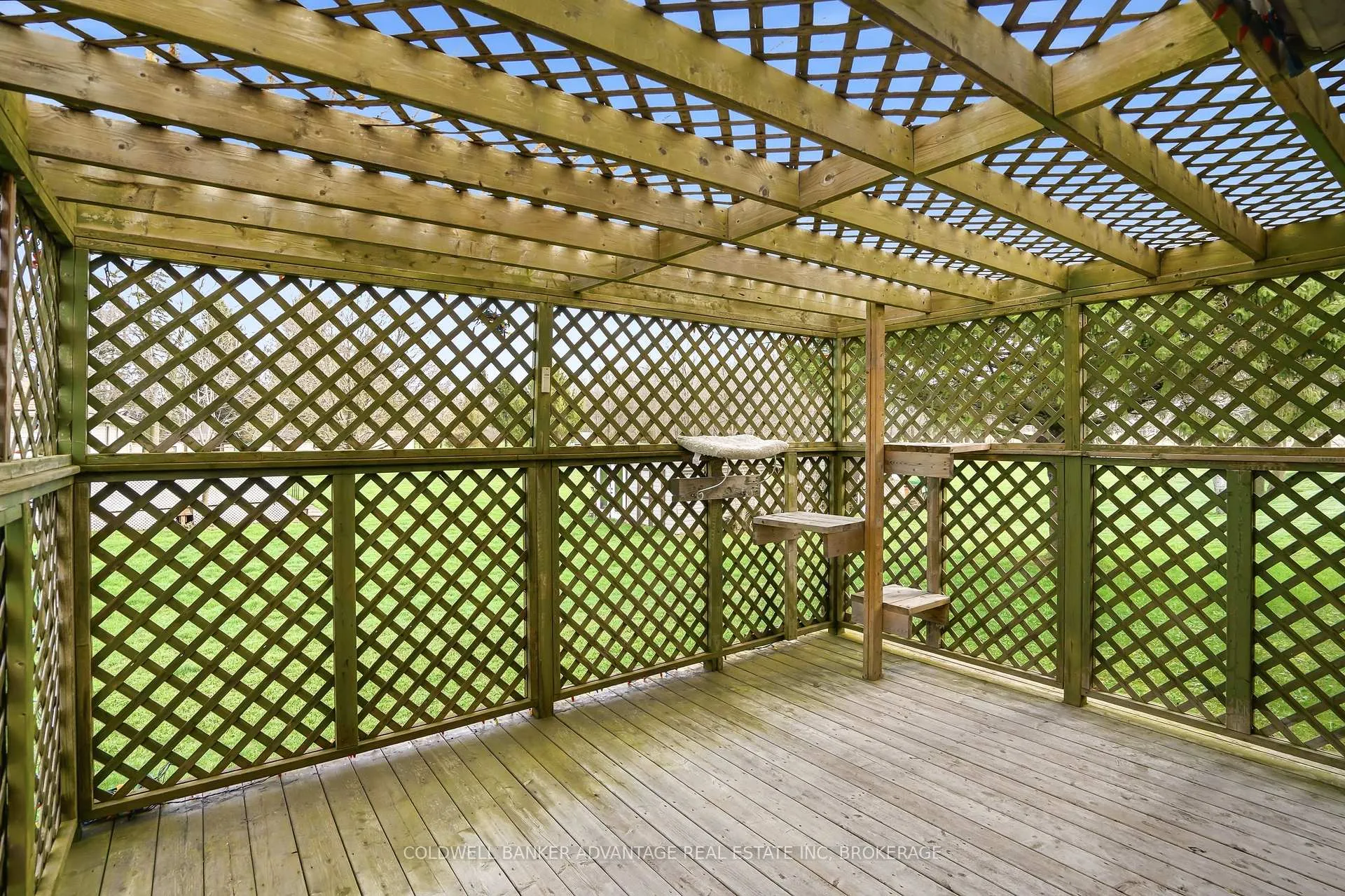 Photo 26 of 2859 Chippawa Road, Port Colborne, Bethel — HOMEH
