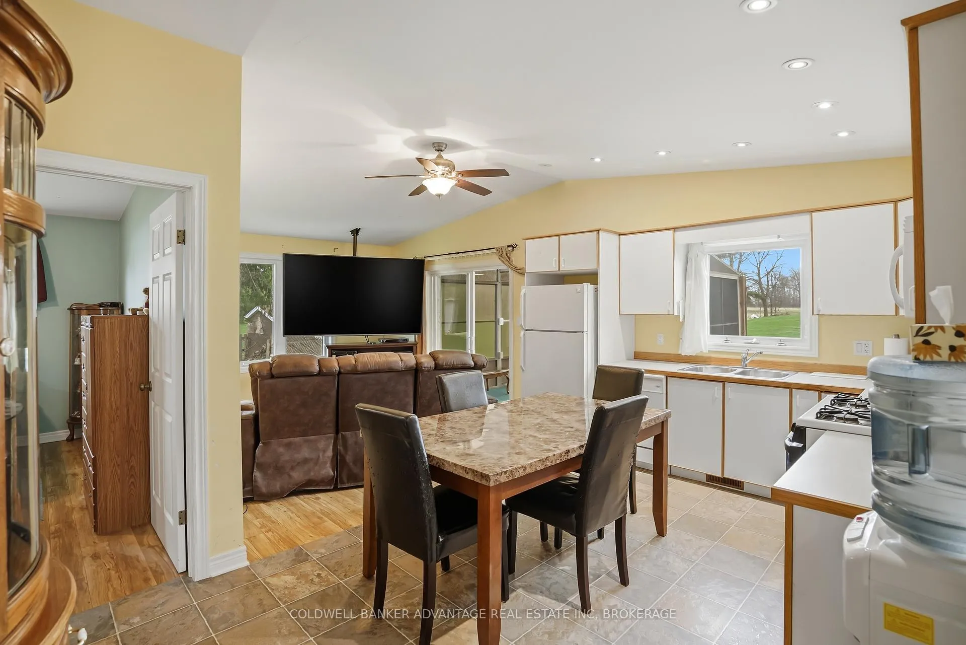 Photo 28 of 2859 Chippawa Road, Port Colborne, Bethel — HOMEH