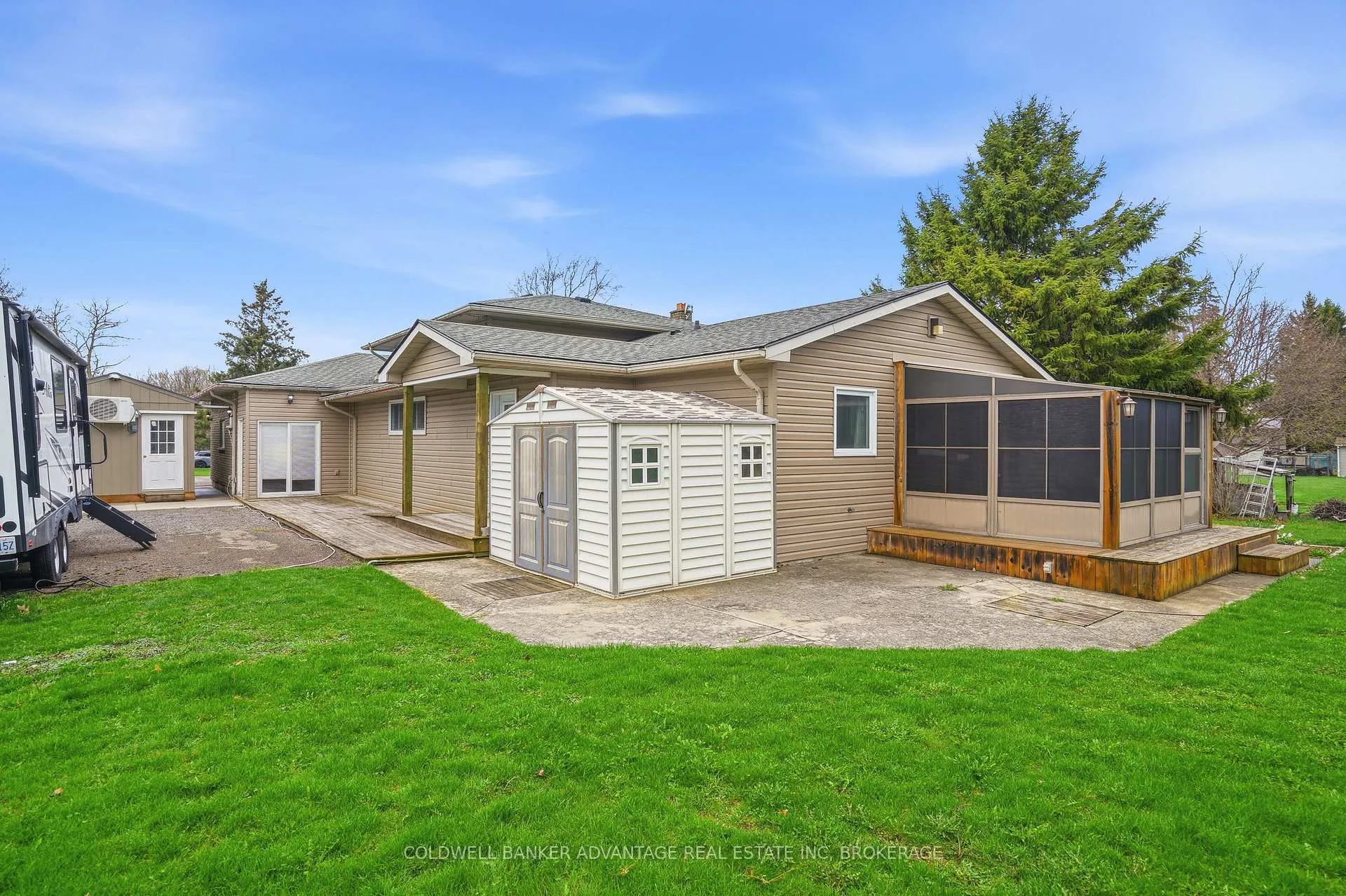 Photo 36 of 2859 Chippawa Road, Port Colborne, Bethel — HOMEH