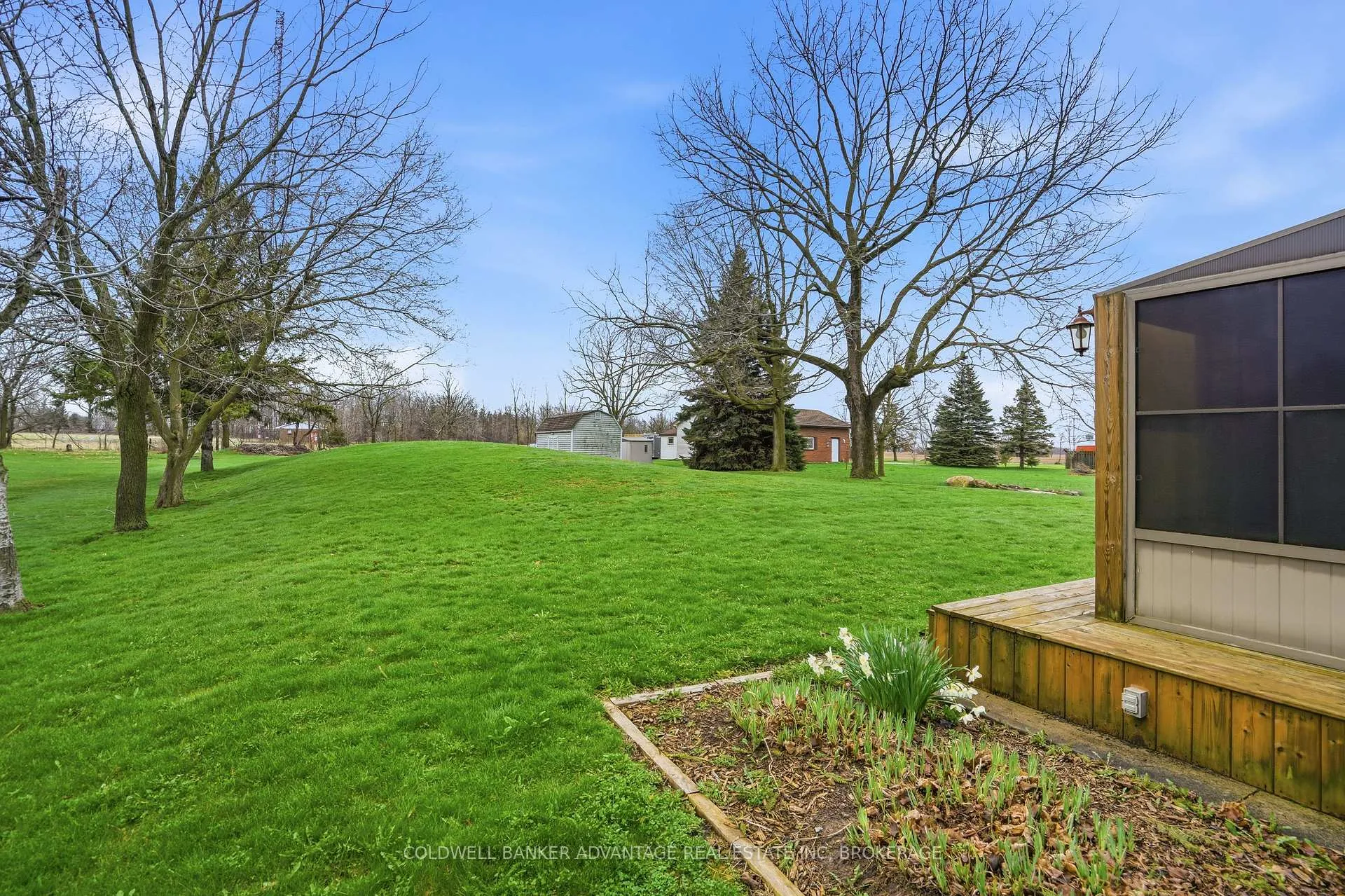 Photo 39 of 2859 Chippawa Road, Port Colborne, Bethel — HOMEH
