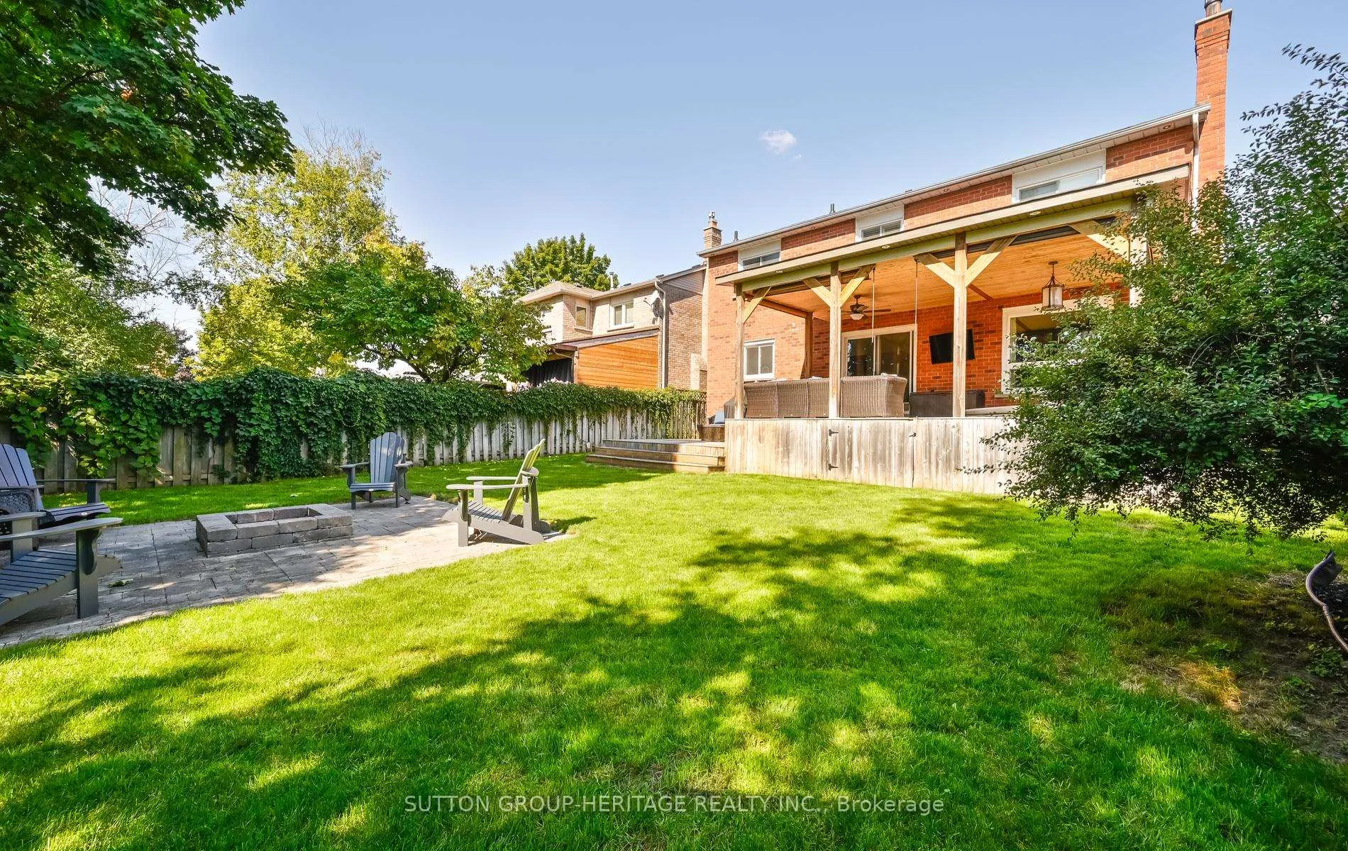 Photo 44 of 537 Charnwood Court, Pickering, Amberlea — HOMEH