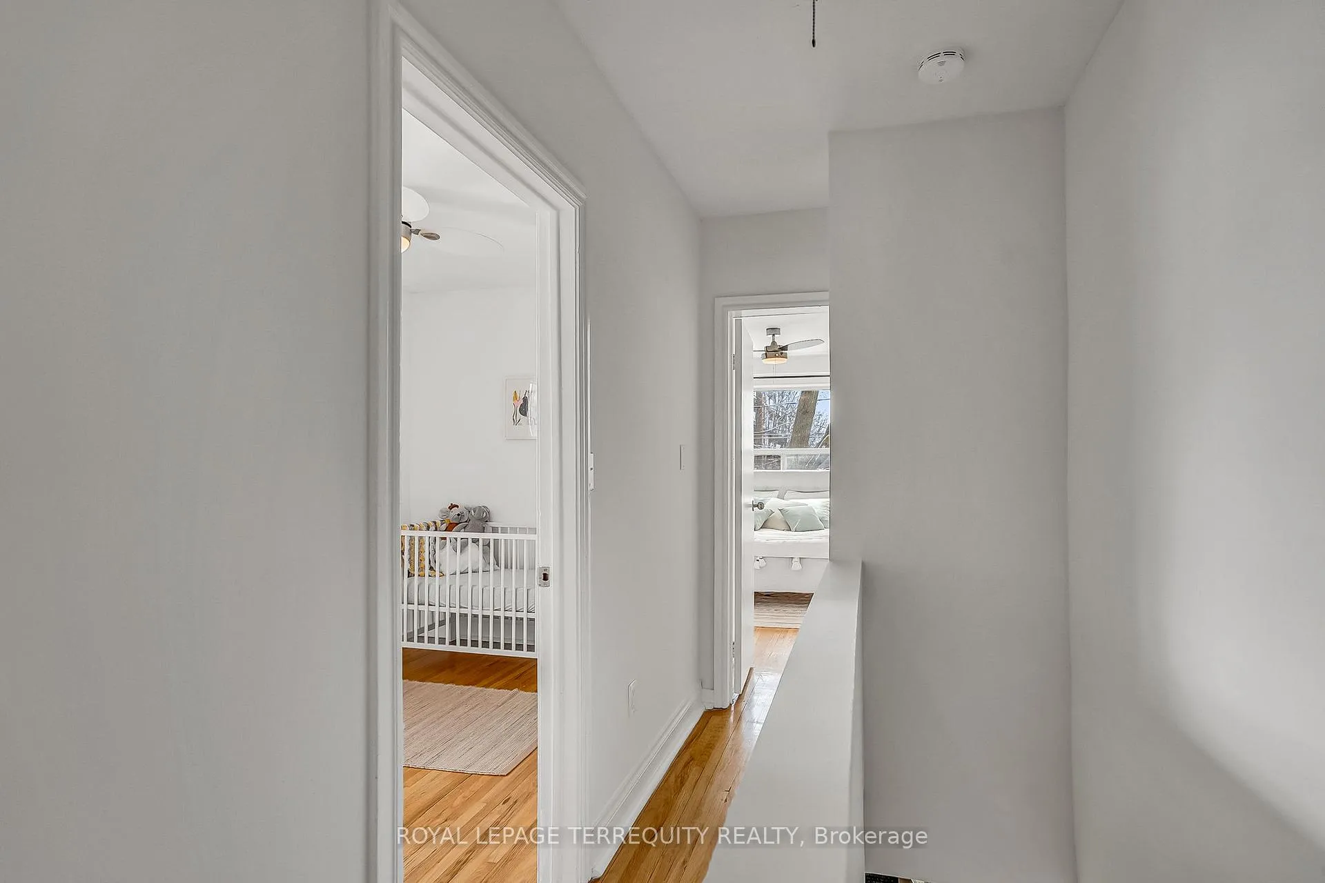 Photo 14 of 1746 Queen Street E, Toronto, The Beaches — HOMEH