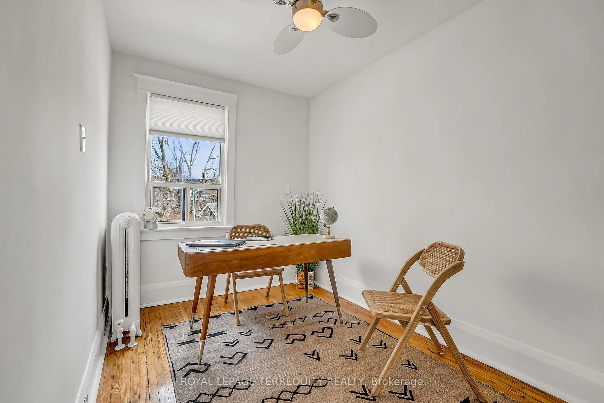 Photo 21 of 1746 Queen Street E, Toronto, The Beaches — HOMEH