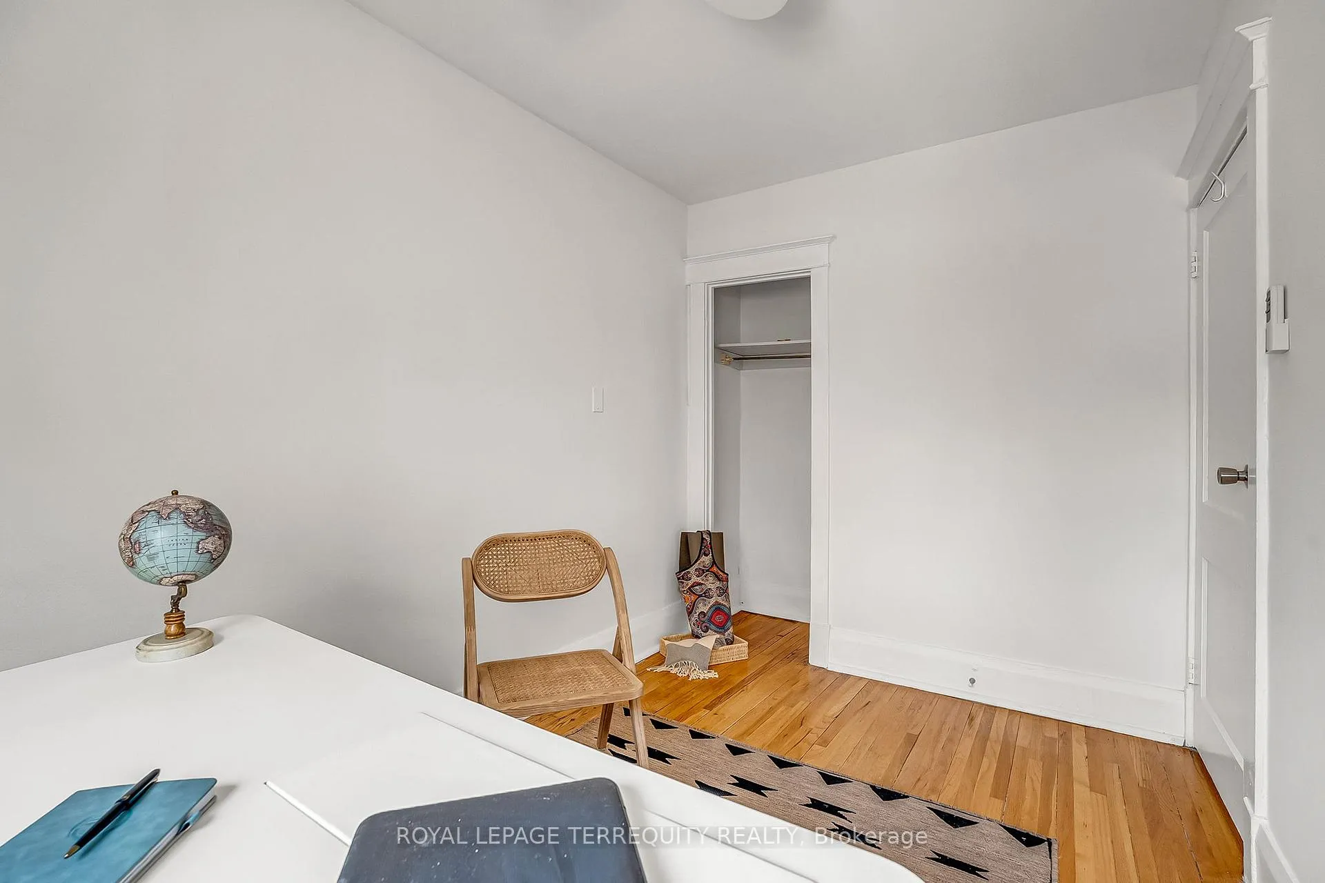Photo 23 of 1746 Queen Street E, Toronto, The Beaches — HOMEH