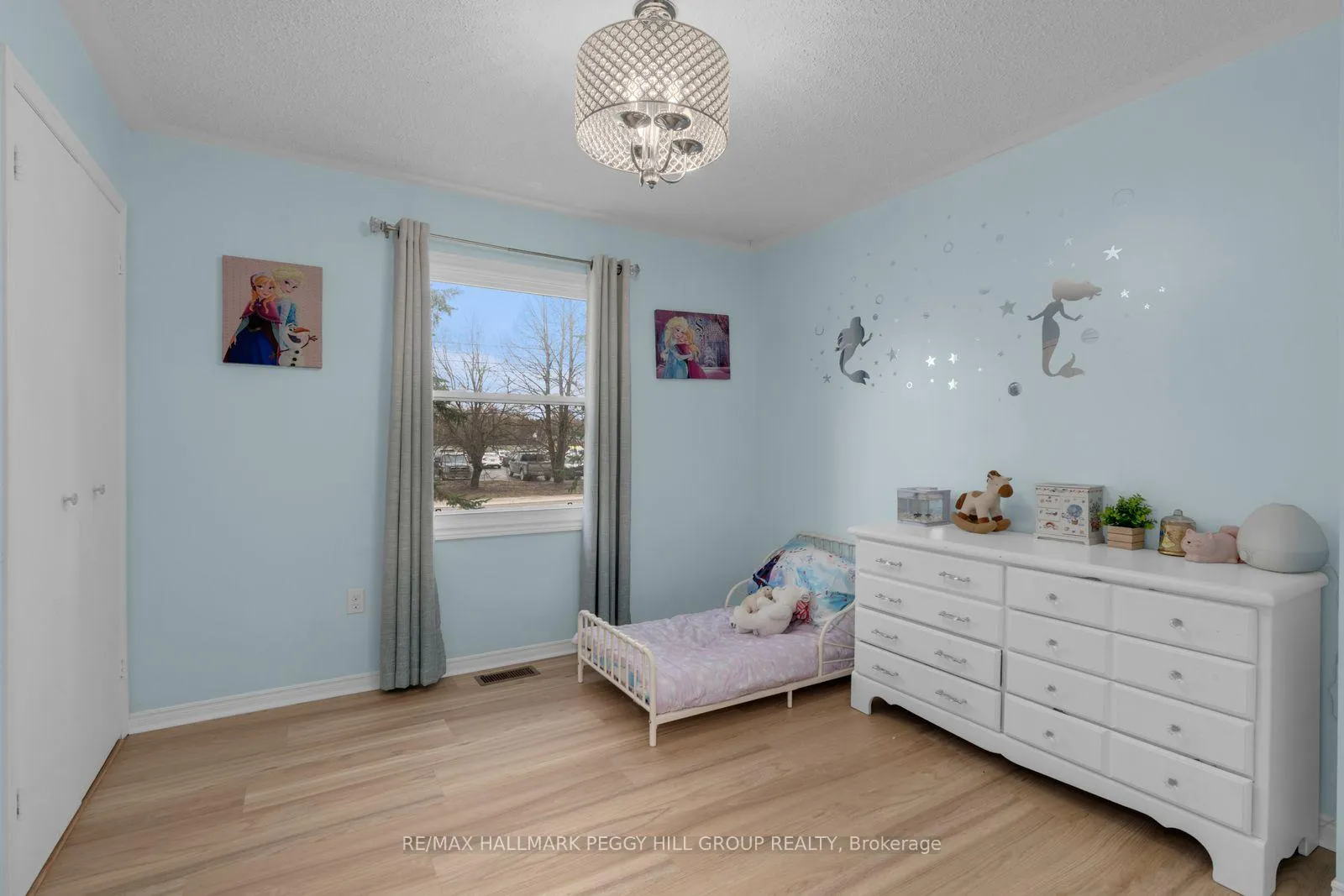 Photo 8 of 370 Main Street W, Southgate — HOMEH