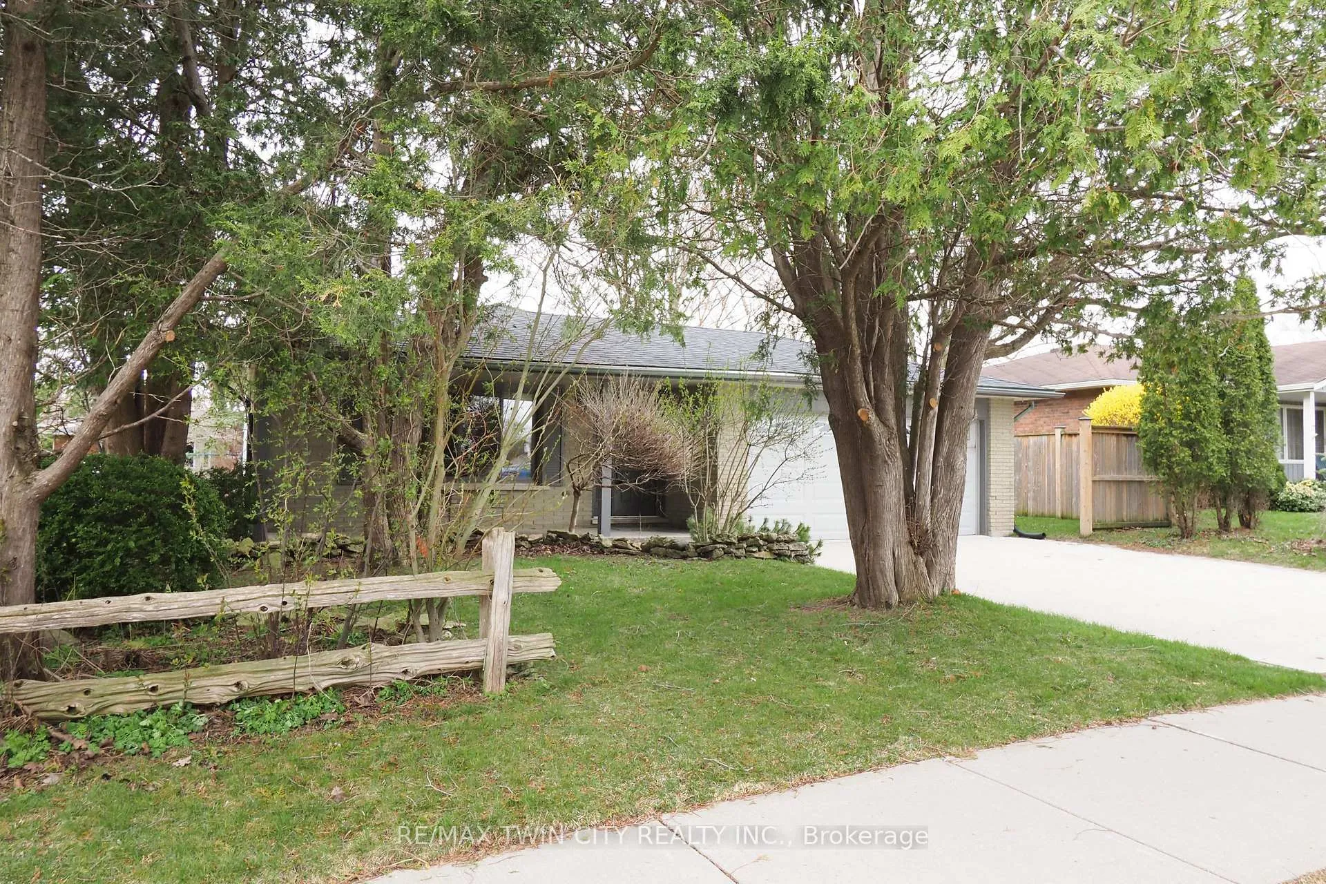 Photo 4 of 15 Mockingbird Drive, Woolwich — HOMEH