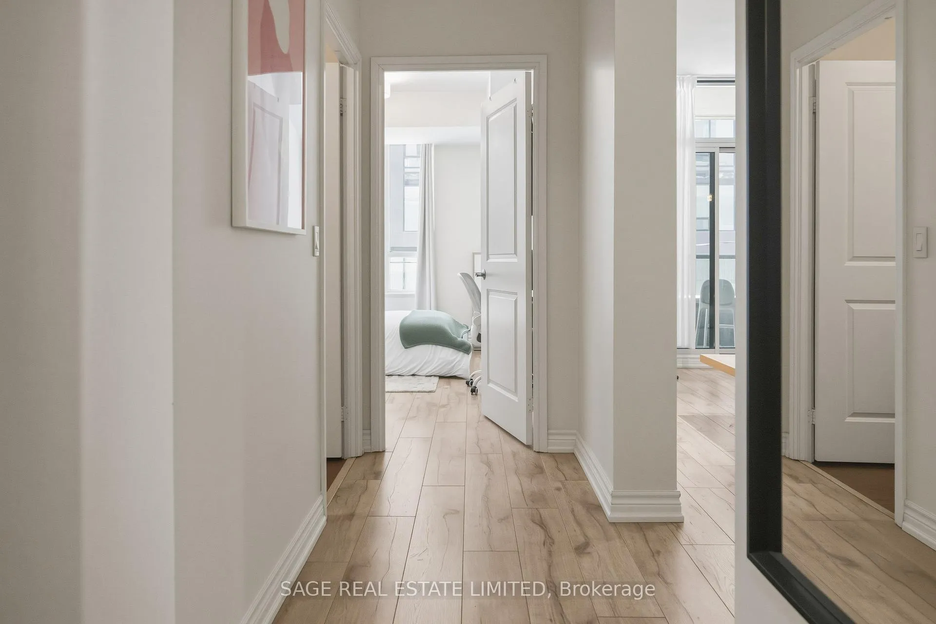 Photo 12 of Unit 207, 88 Broadway Avenue, Toronto, Mount Pleasant West — HOMEH