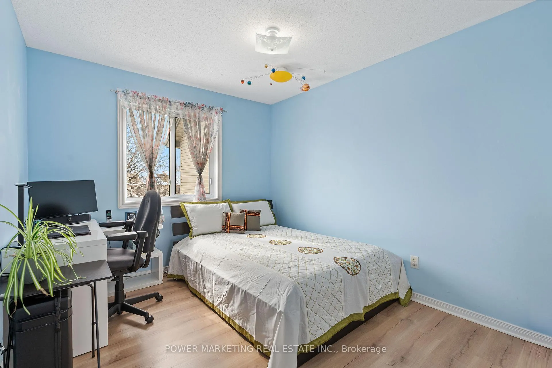 Photo 20 of 1096 Ballantyne Drive, Ottawa, Fallingbrook/Gardenway South — HOMEH