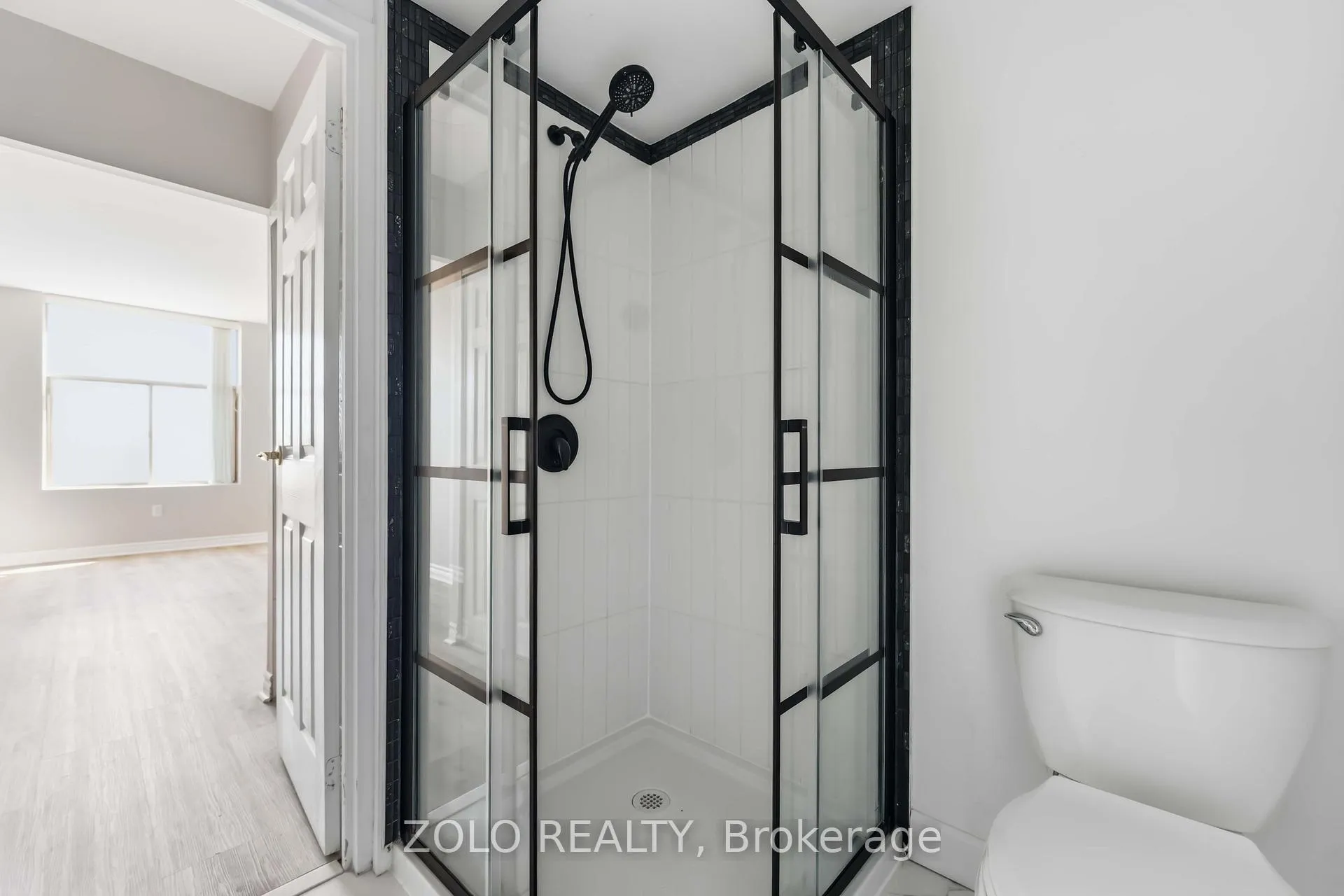 Photo 18 of Unit 501, 2759 Carousel Crescent, Ottawa, Emerald Woods/Sawmill Creek — HOMEH