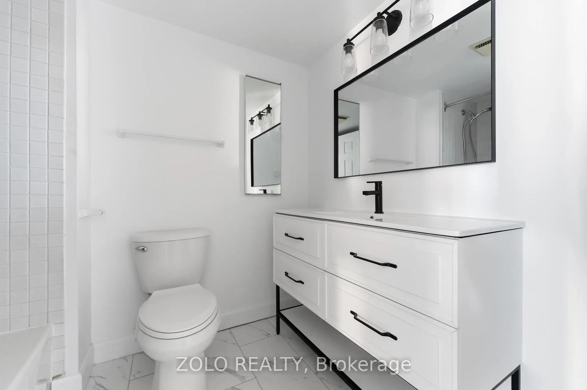 Photo 23 of Unit 501, 2759 Carousel Crescent, Ottawa, Emerald Woods/Sawmill Creek — HOMEH
