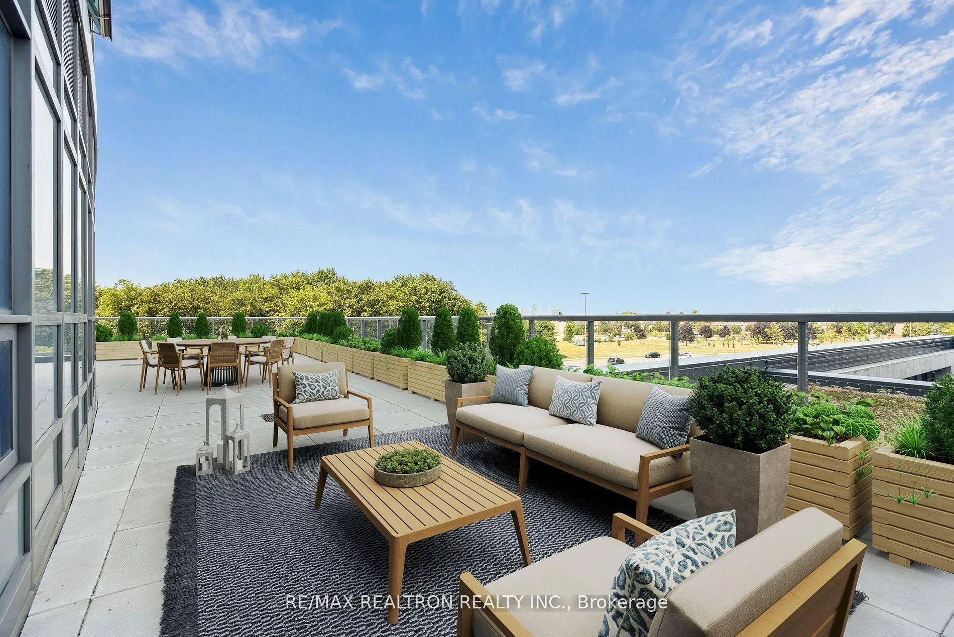 Photo 2 of Unit 211A, 30 Upper Mall Way, Vaughan, Brownridge — HOMEH