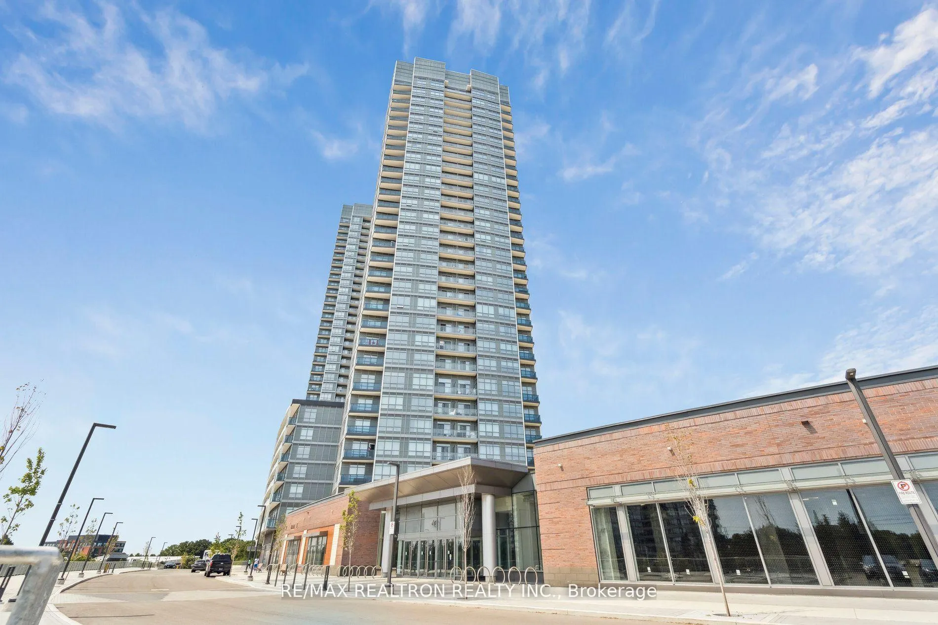 Photo 26 of Unit 211A, 30 Upper Mall Way, Vaughan, Brownridge — HOMEH