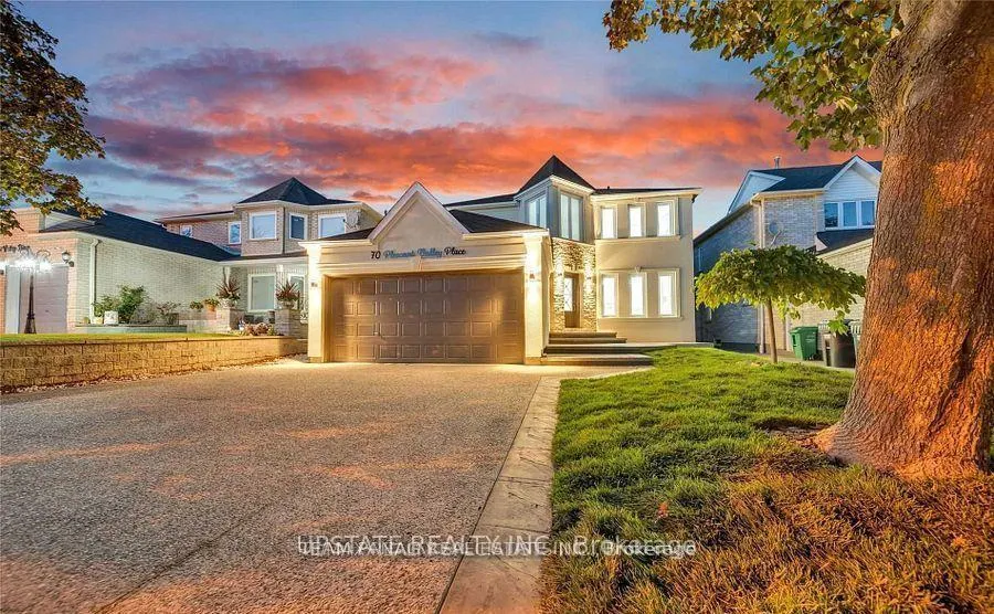 Photo 1 of 70 Pleasant Valley Place, Brampton, Northgate — HOMEH