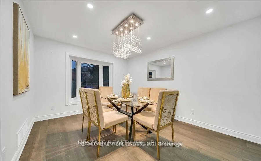 Photo 10 of 70 Pleasant Valley Place, Brampton, Northgate — HOMEH