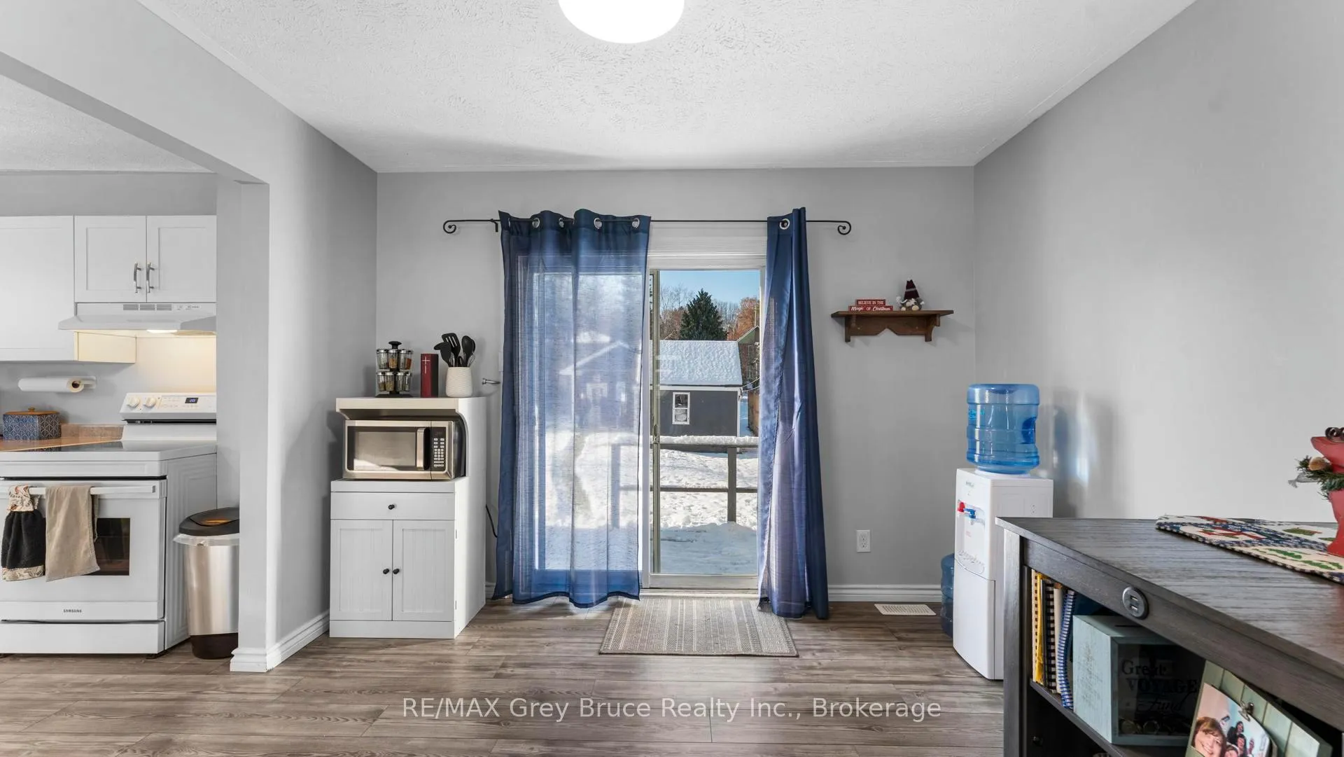 Photo 7 of 1666 3rd Avenue W, Owen Sound — HOMEH