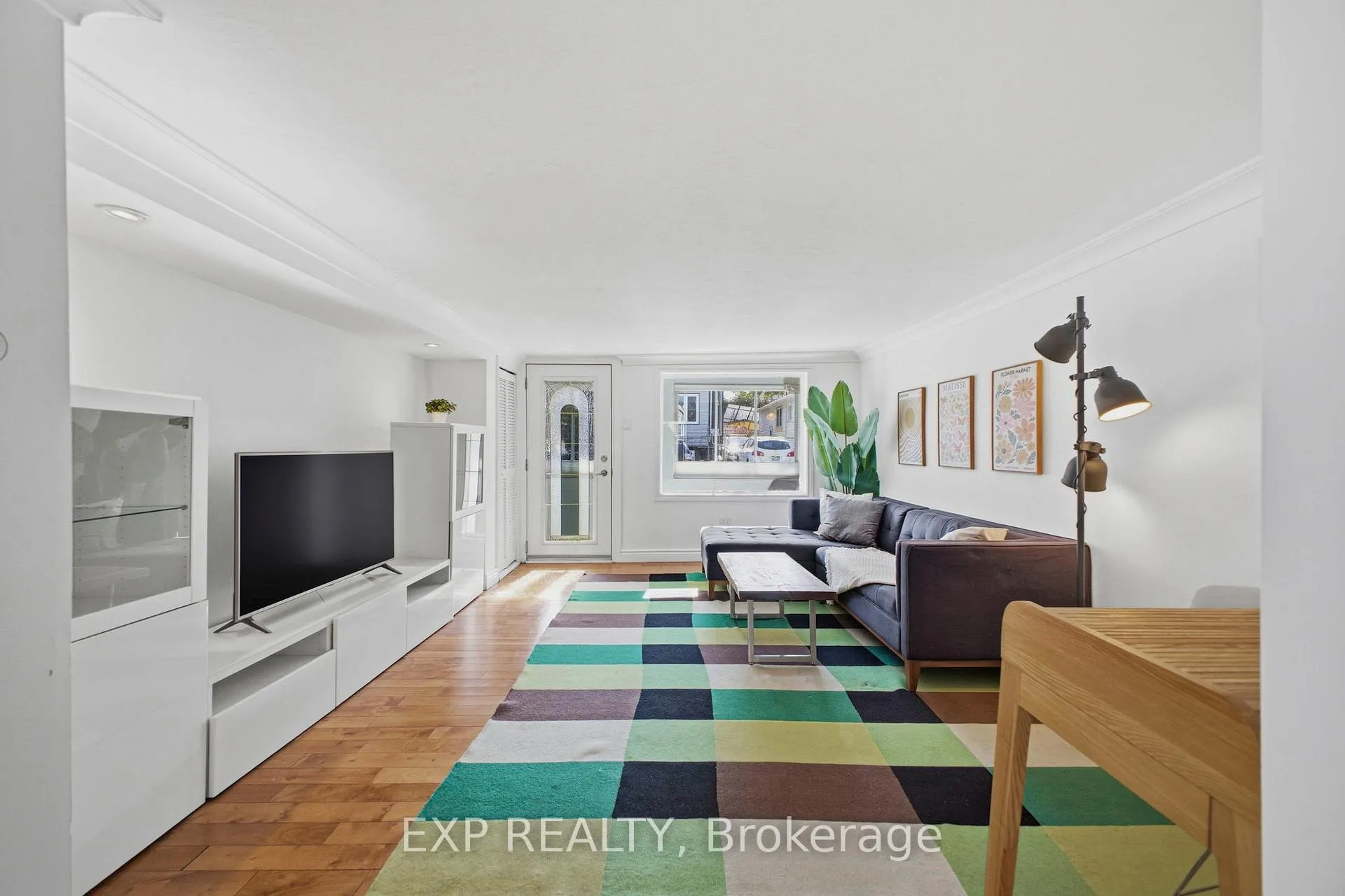 Photo 7 of 203 Carruthers Avenue, Ottawa, Hintonburg — HOMEH