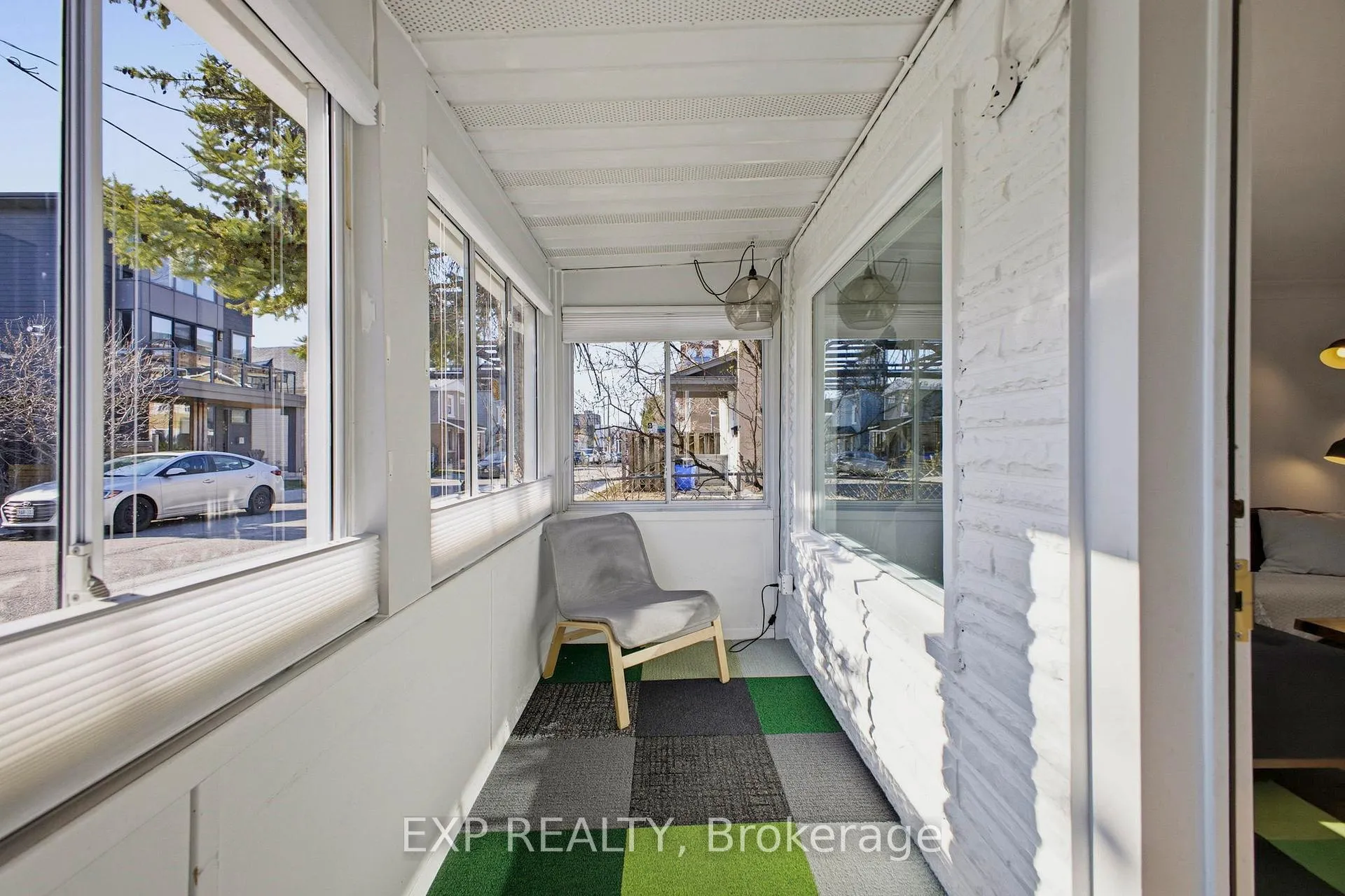 Photo 11 of 203 Carruthers Avenue, Ottawa, Hintonburg — HOMEH
