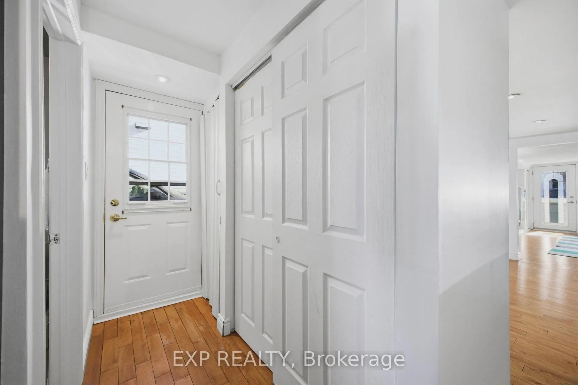 Photo 16 of 203 Carruthers Avenue, Ottawa, Hintonburg — HOMEH