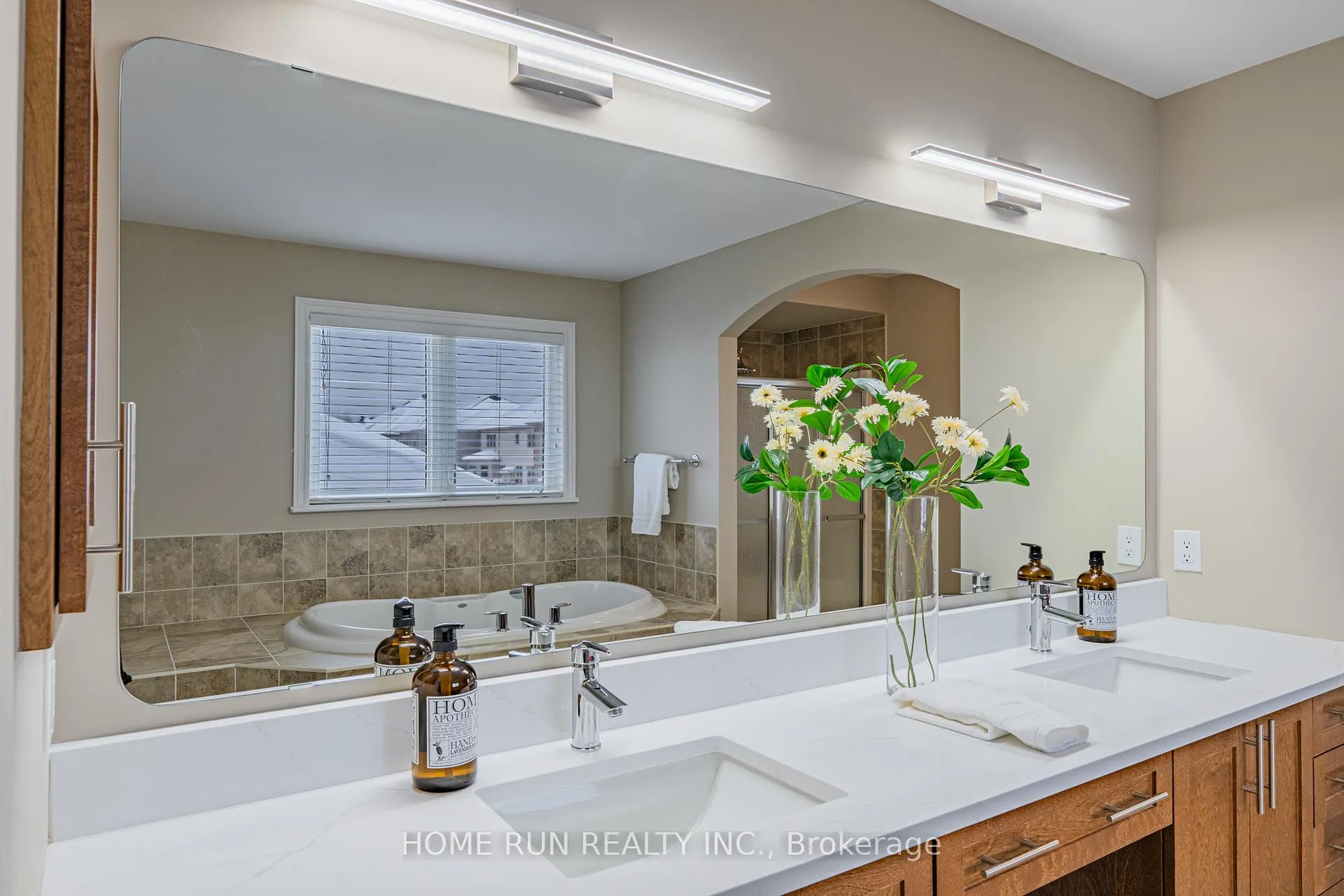 Photo 33 of 107 Panisset Avenue, Ottawa, Kanata - Kanata Lakes/Heritage Hills — HOMEH