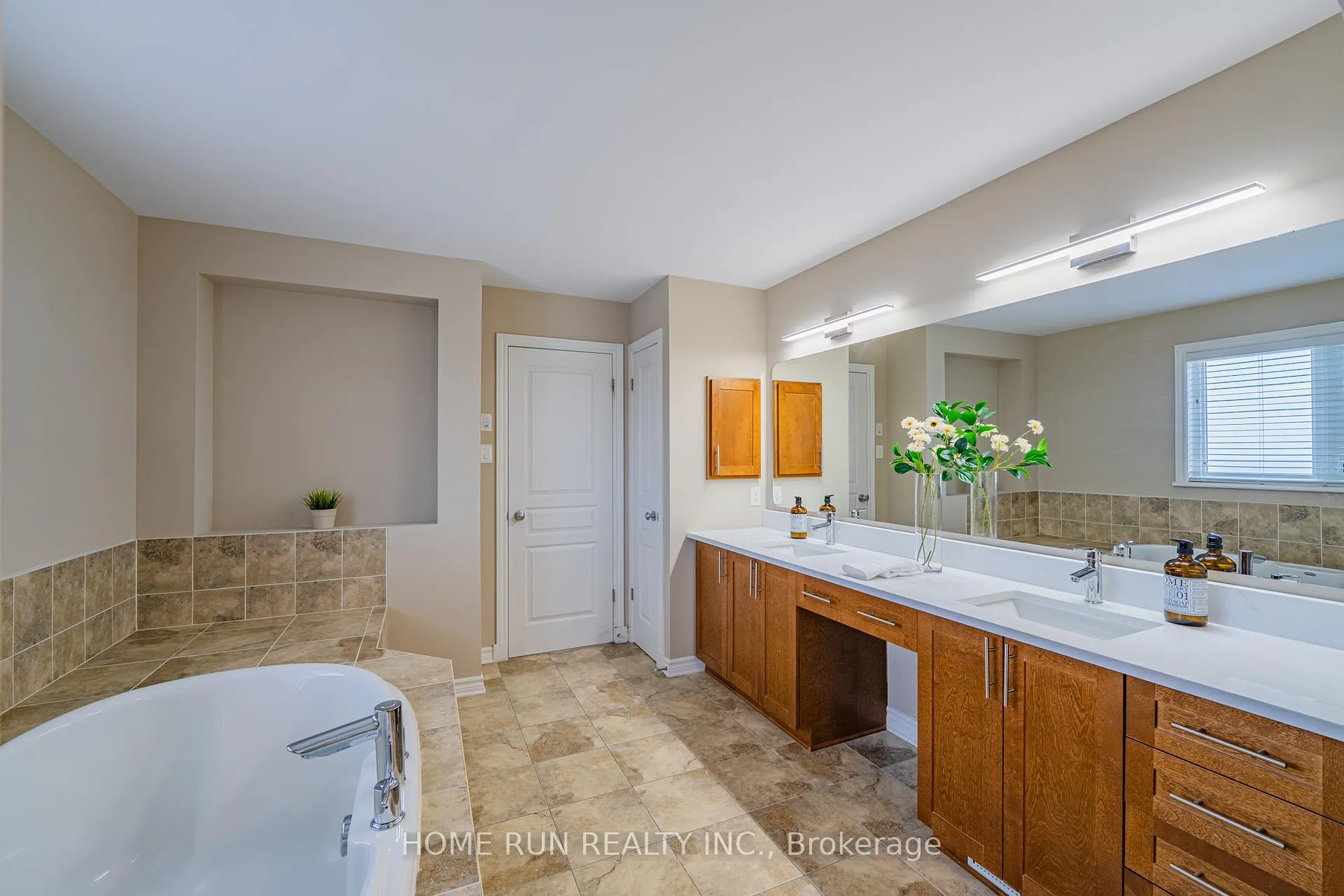 Photo 34 of 107 Panisset Avenue, Ottawa, Kanata - Kanata Lakes/Heritage Hills — HOMEH