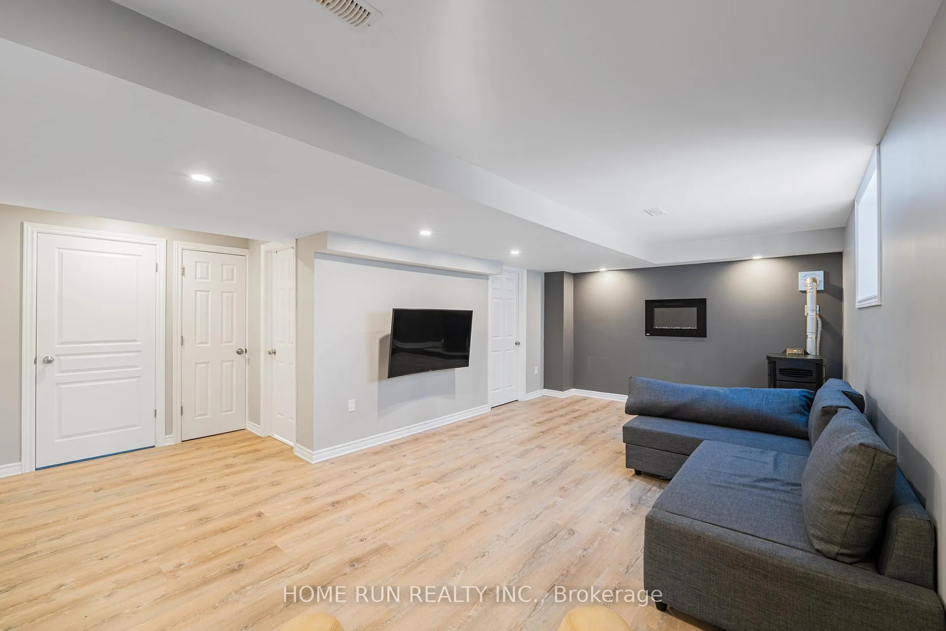 Photo 43 of 107 Panisset Avenue, Ottawa, Kanata - Kanata Lakes/Heritage Hills — HOMEH