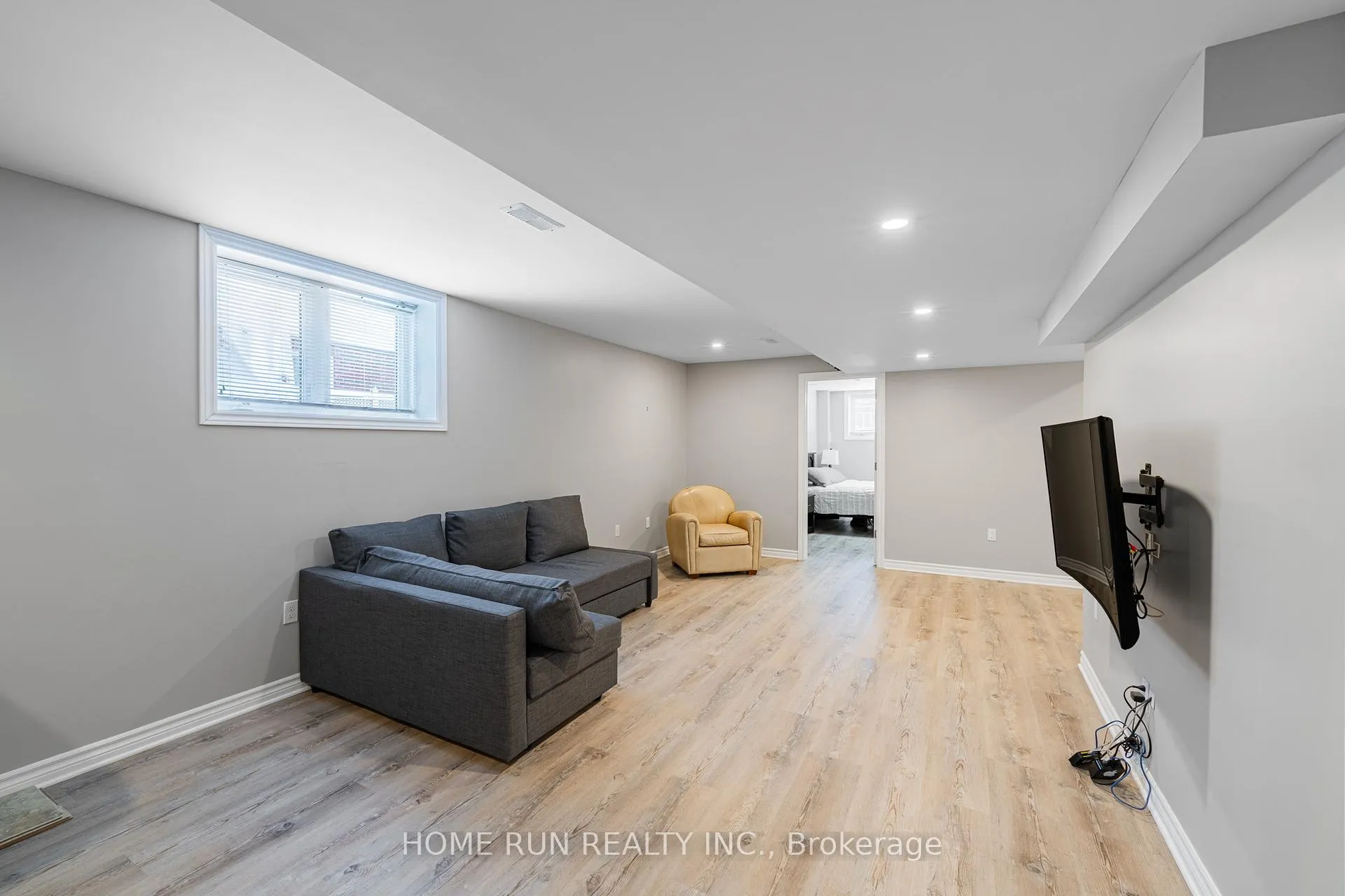 Photo 44 of 107 Panisset Avenue, Ottawa, Kanata - Kanata Lakes/Heritage Hills — HOMEH