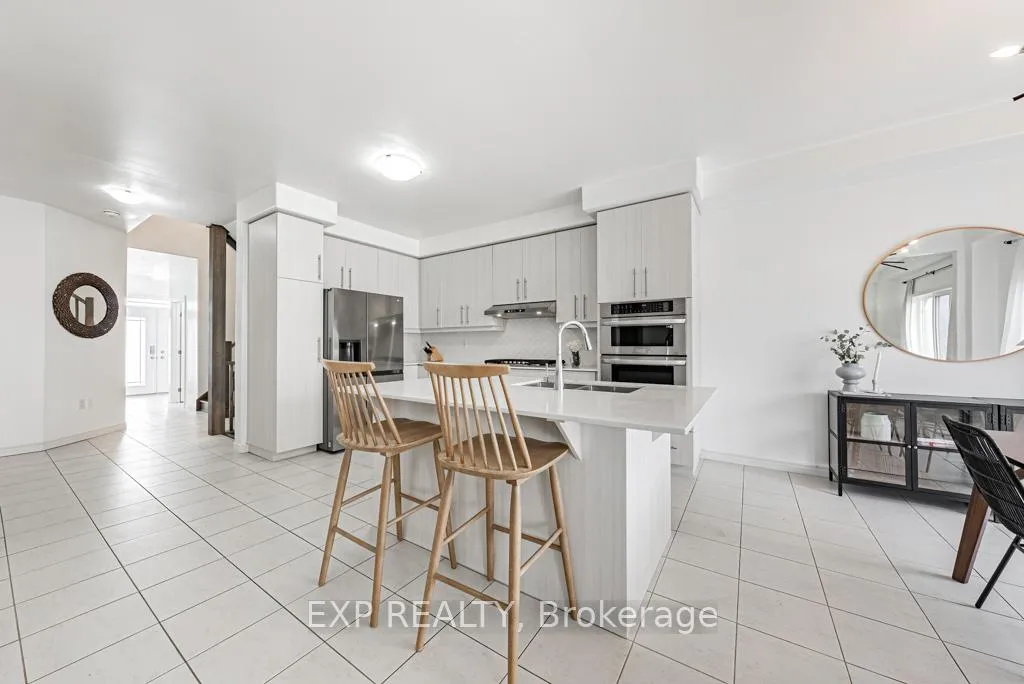 Photo 11 of 462 Blackburn Drive, Brantford — HOMEH