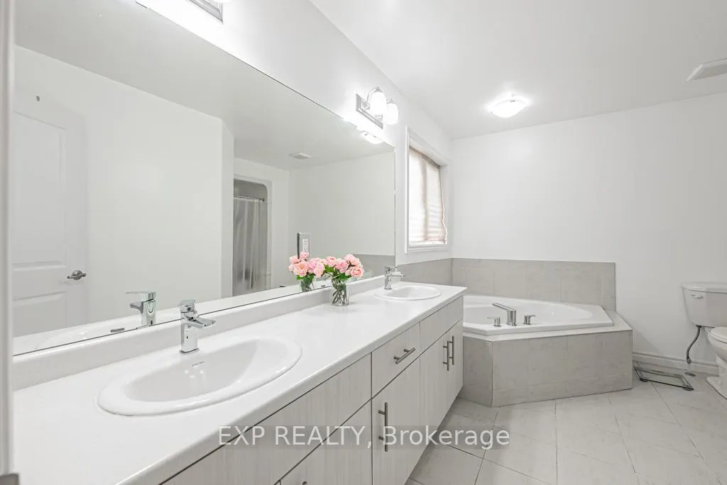 Photo 26 of 462 Blackburn Drive, Brantford — HOMEH
