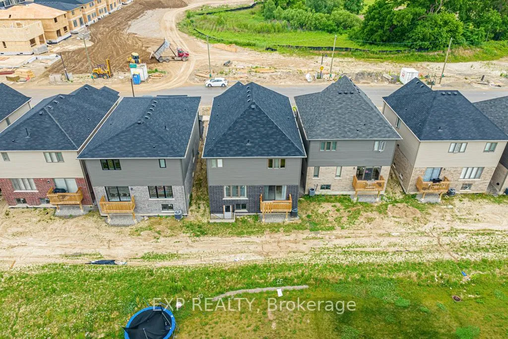 Photo 37 of 462 Blackburn Drive, Brantford — HOMEH