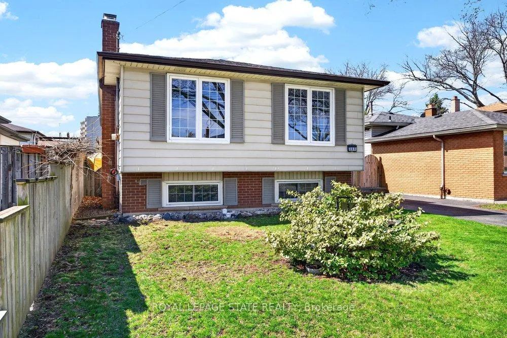 Photo 3 of 368 Carson Drive, Hamilton, Lisgar — HOMEH