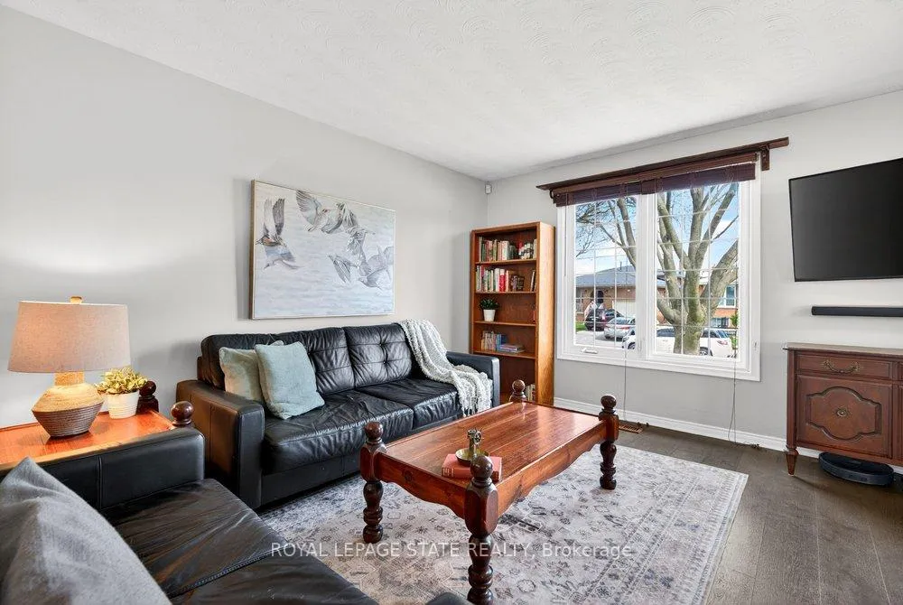 Photo 6 of 368 Carson Drive, Hamilton, Lisgar — HOMEH