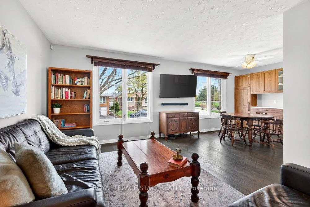 Photo 7 of 368 Carson Drive, Hamilton, Lisgar — HOMEH