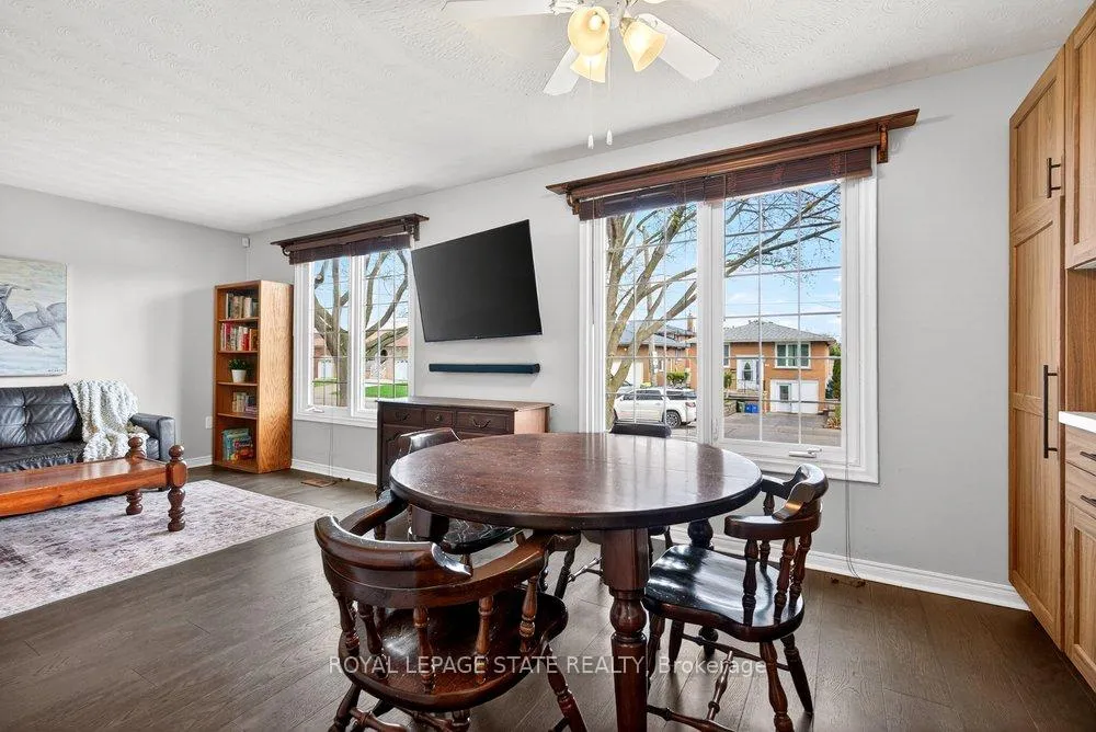 Photo 12 of 368 Carson Drive, Hamilton, Lisgar — HOMEH