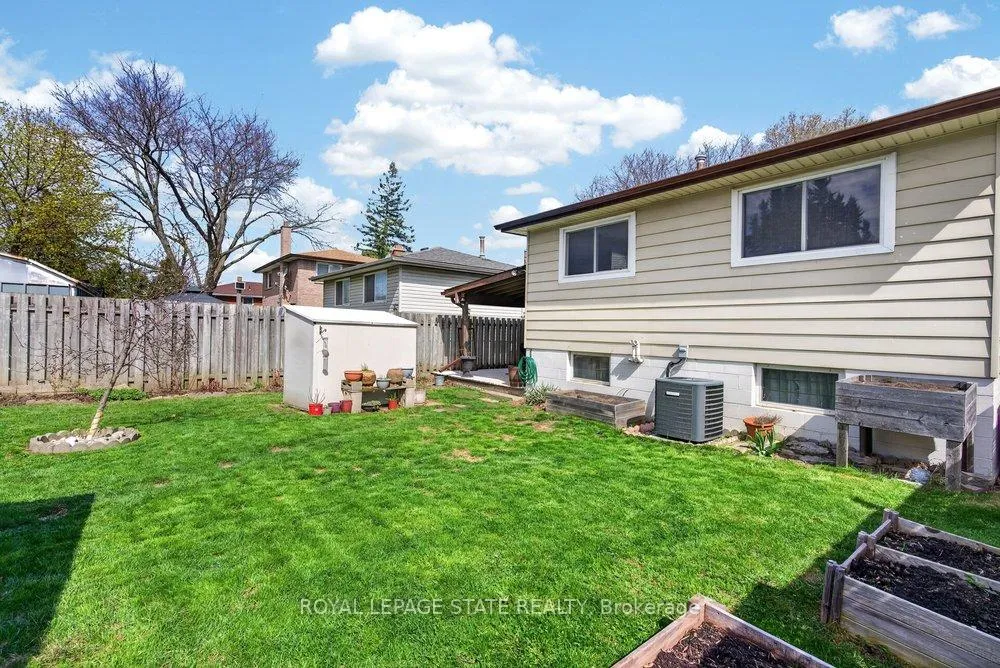Photo 44 of 368 Carson Drive, Hamilton, Lisgar — HOMEH