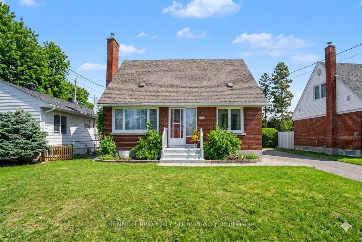 Photo 1 of 1953 Saunderson Drive, Ottawa, Elmvale Acres/Urbandale — HOMEH