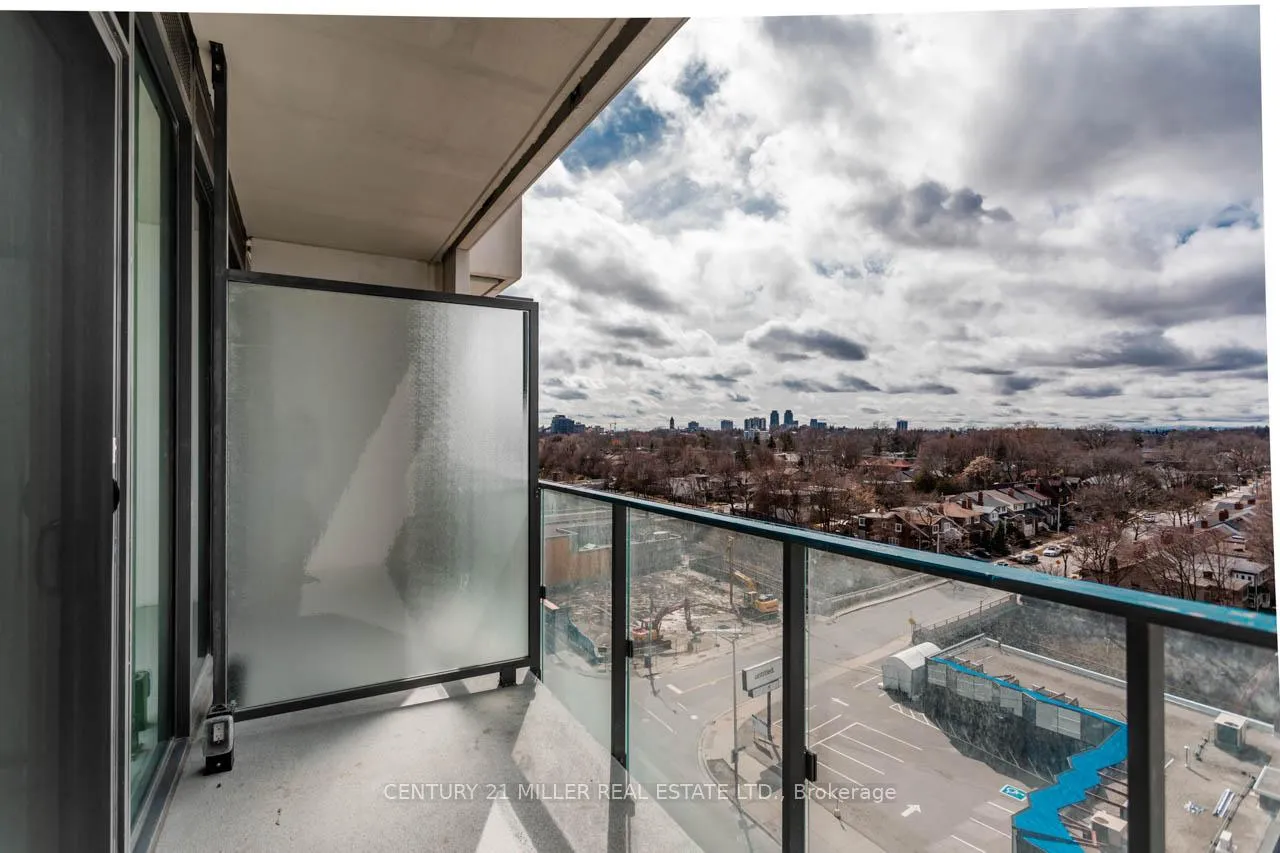 Photo 11 of Unit 927, 8 Hillsdale Avenue E, Toronto, Mount Pleasant West — HOMEH