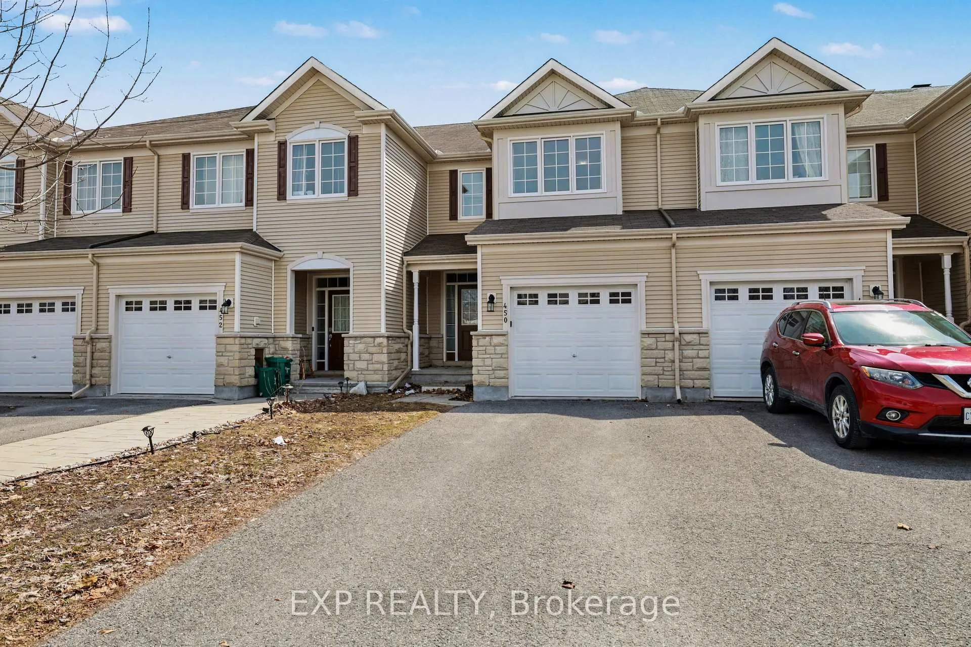 Photo 2 of 450 Ashbourne Crescent, Ottawa, Barrhaven - Stonebridge — HOMEH