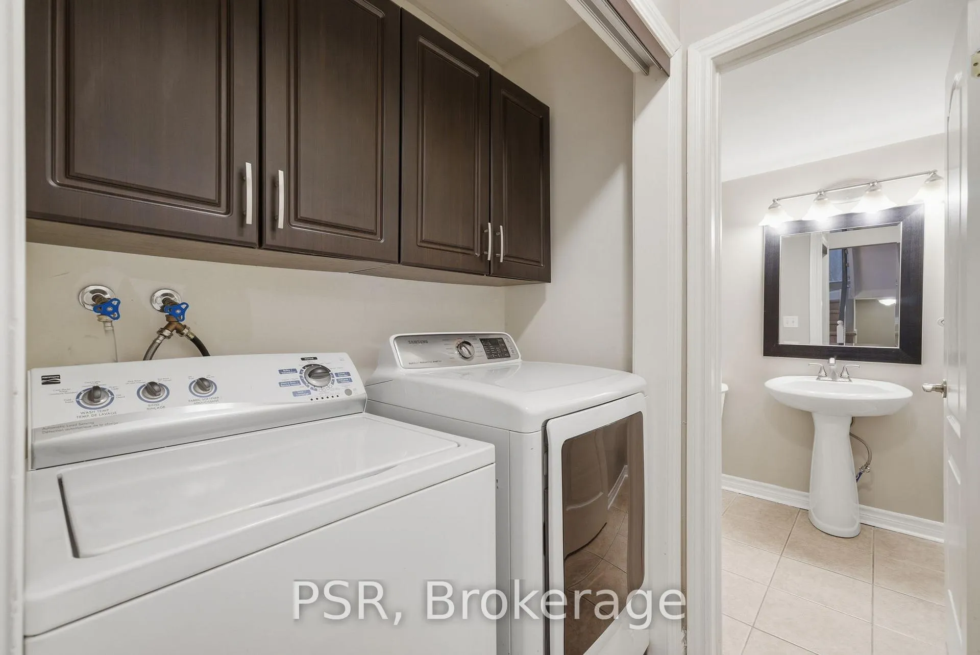 Photo 37 of 164 Bottrell Street, Clarington, Bowmanville — HOMEH