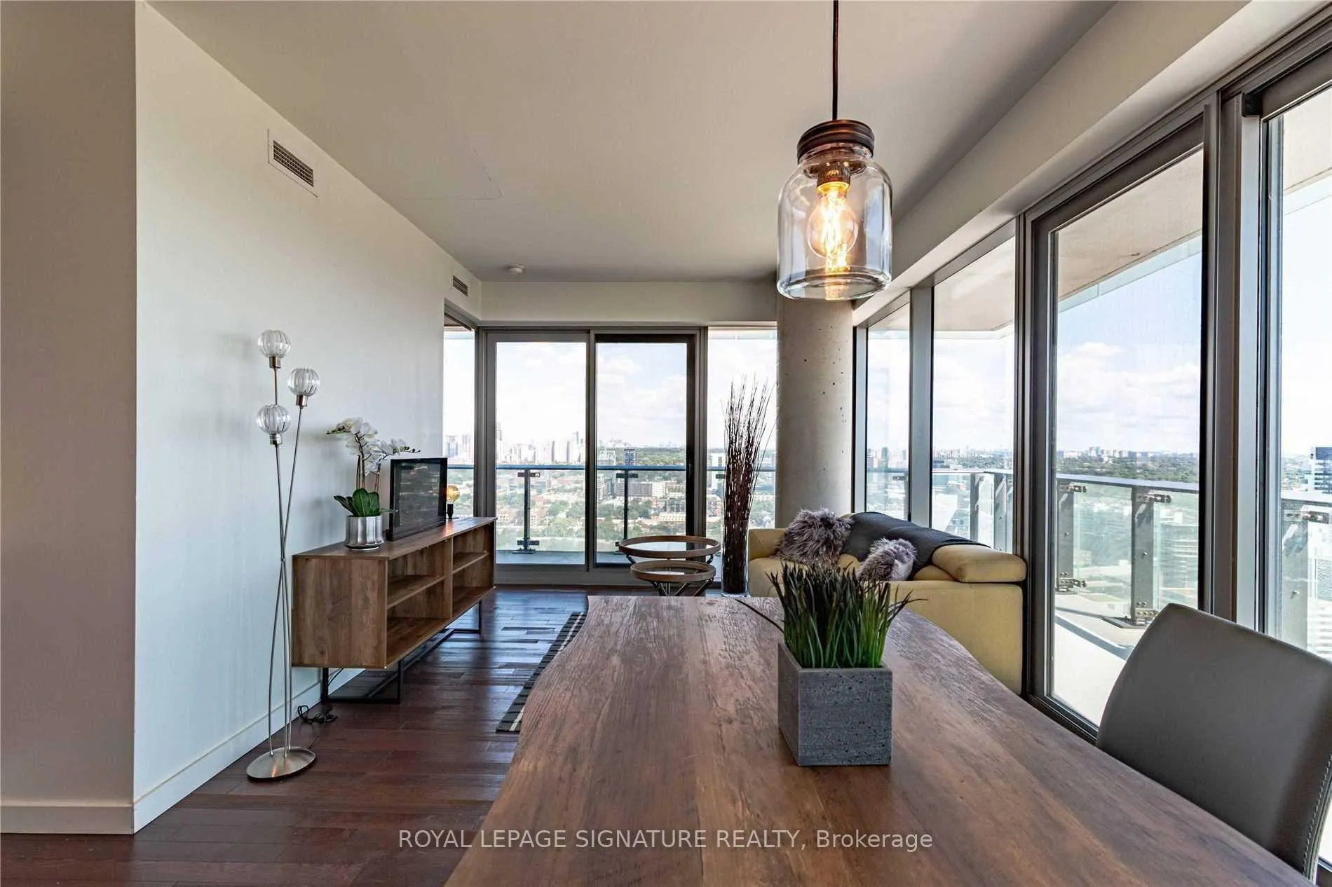Photo 20 of Unit 3204, 390 Cherry Street, Toronto, Waterfront Communities — HOMEH